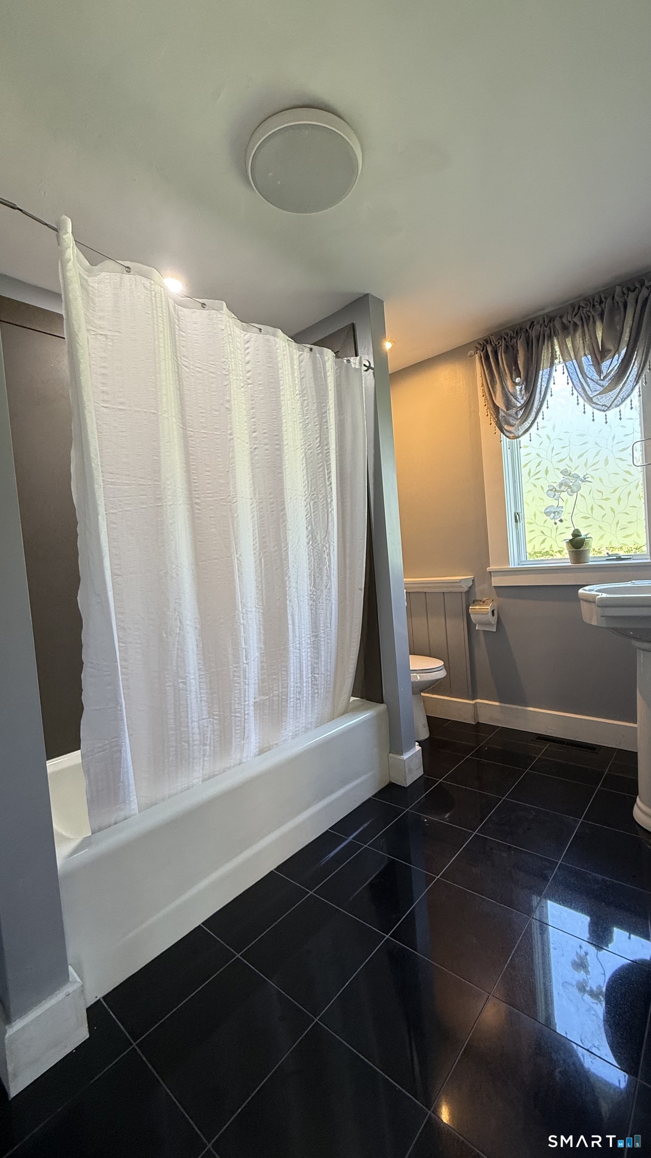 186 Great Neck Road Property Photo 27