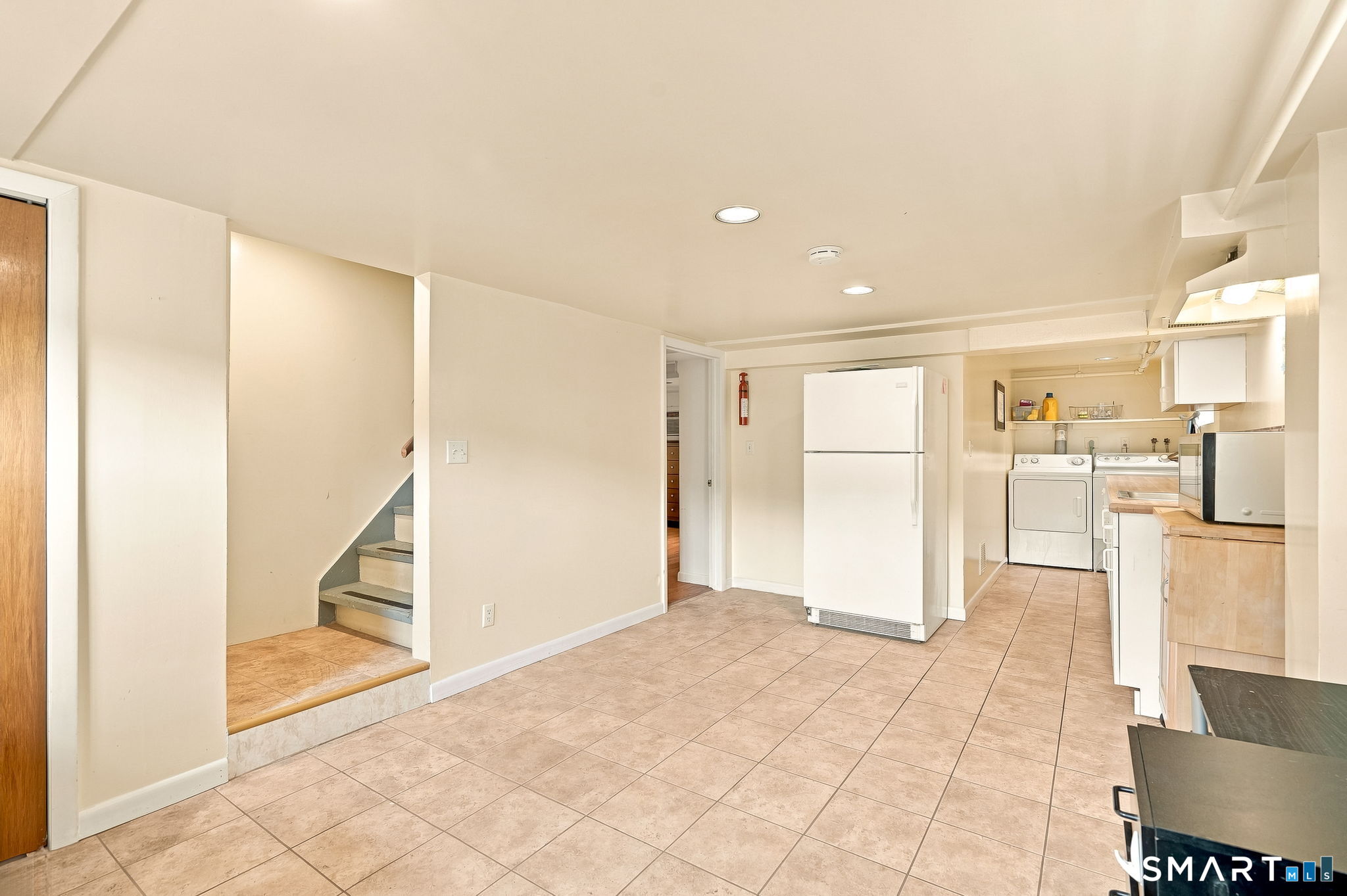 28 Ridgewood Avenue Property Photo 28