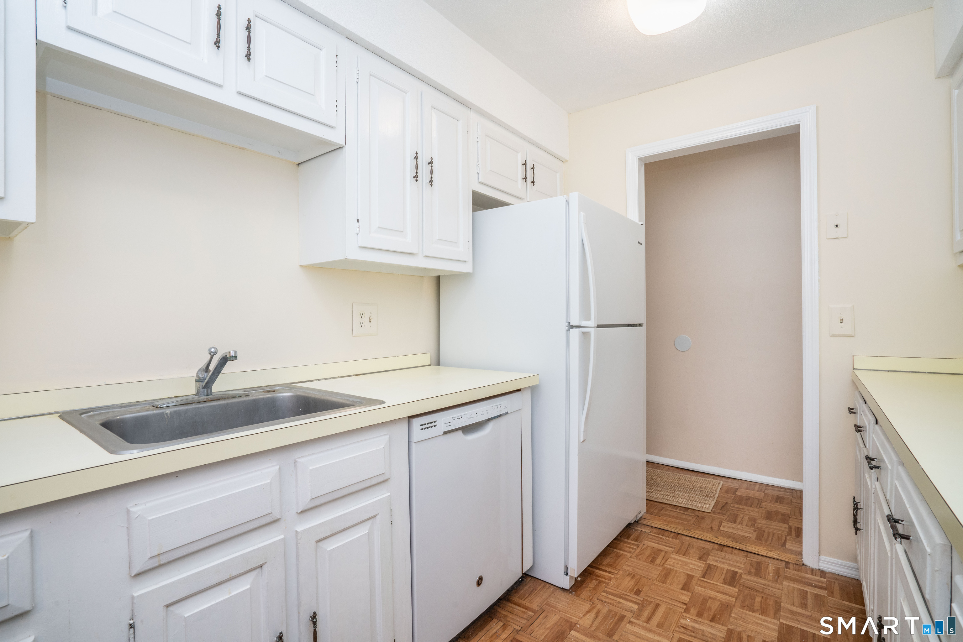 11 Byrne E1 Court Property Photo 9