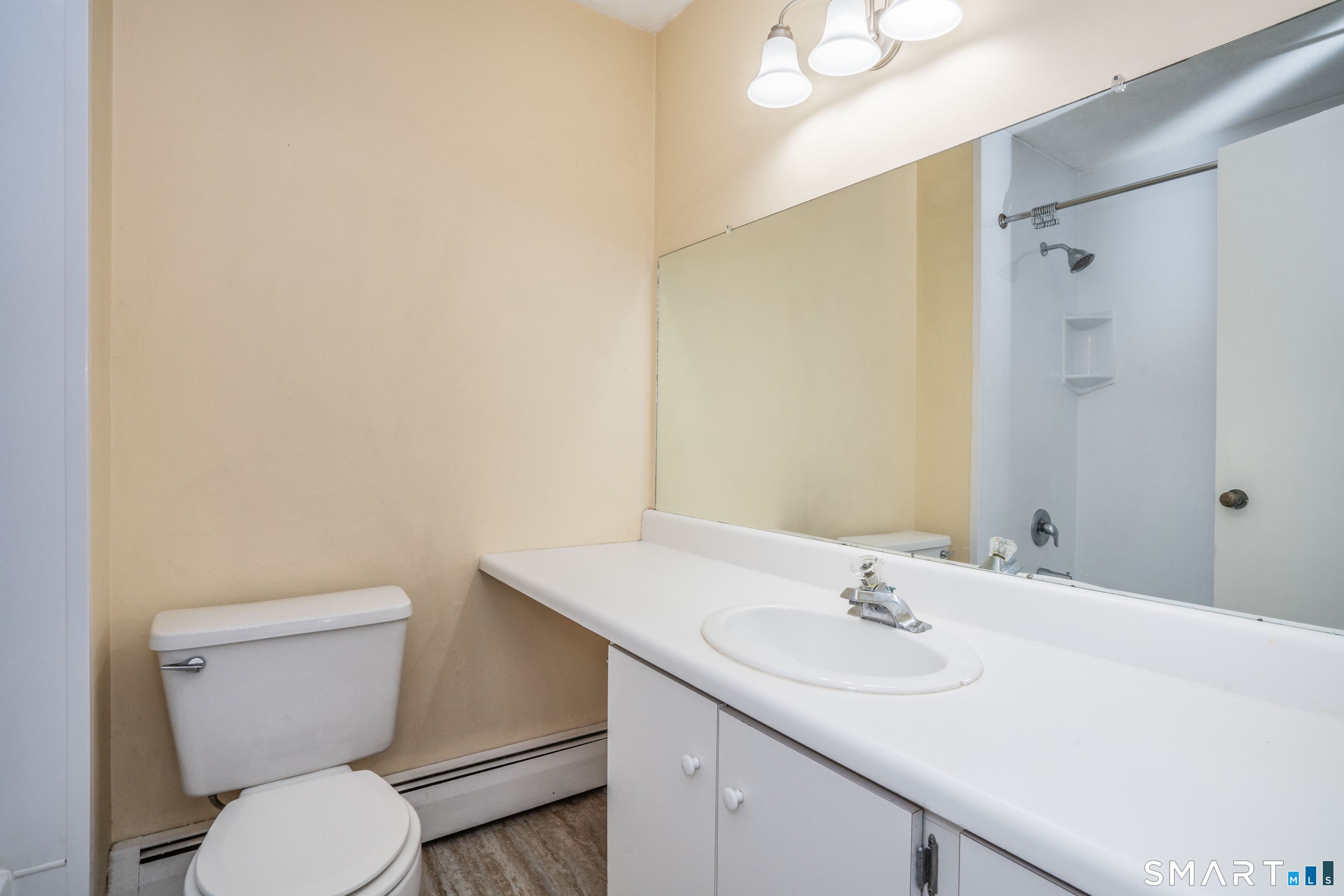 11 Byrne E1 Court Property Photo 17