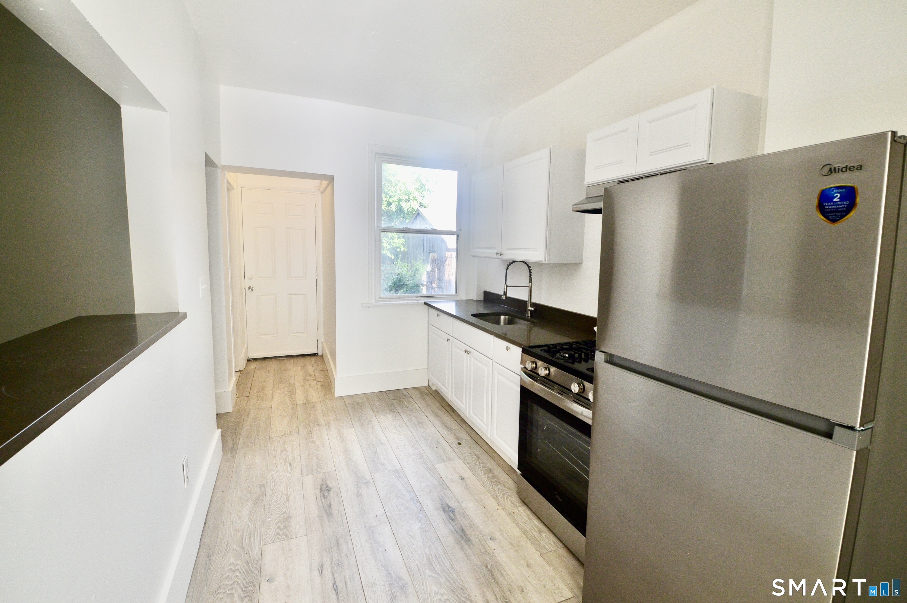 270 East Avenue Property Photo 5