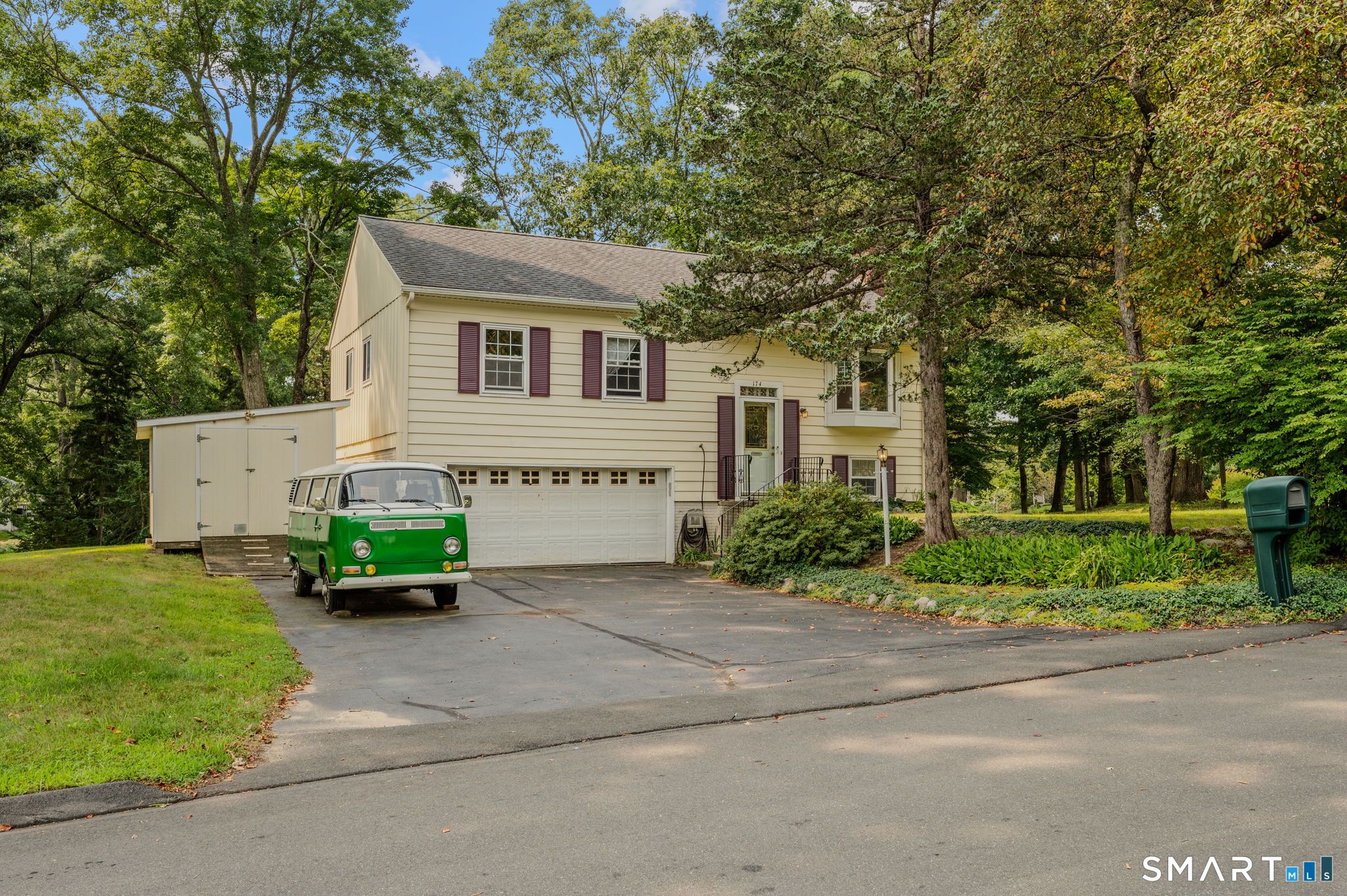 174 Glenwood Road Property Photo 2