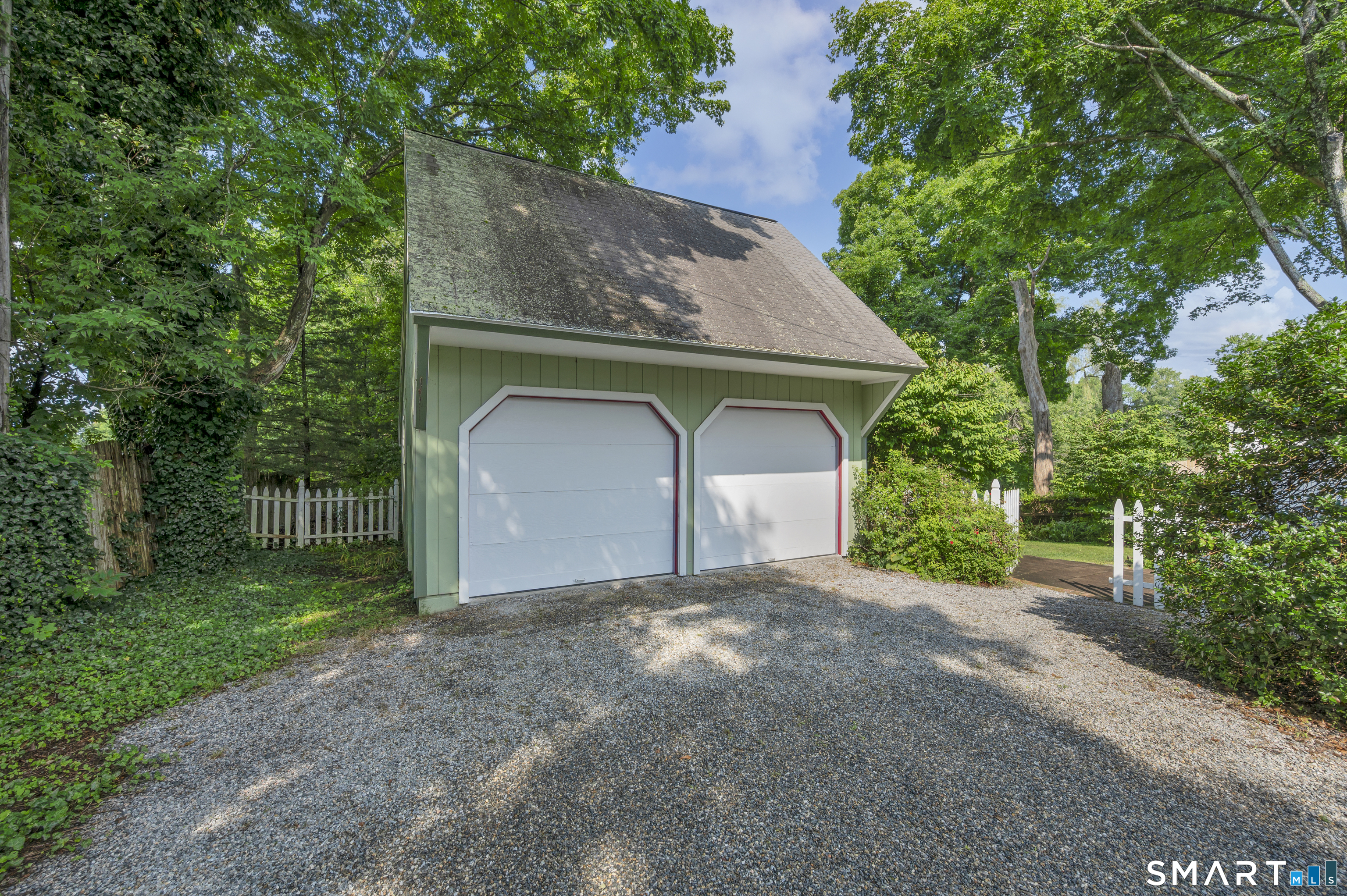 11 Plains Road Property Photo 5