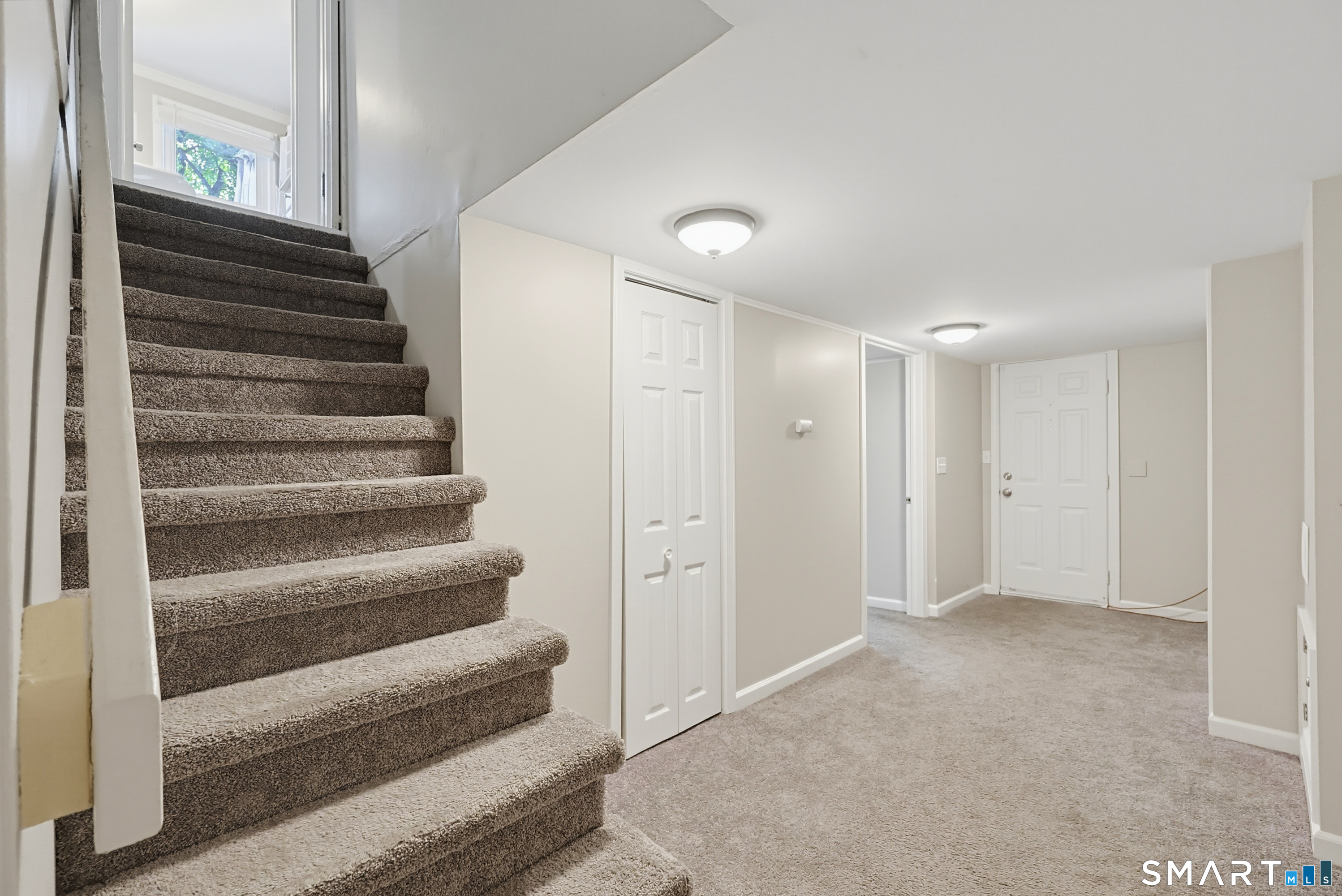 5 Flyers Drive Property Photo 23