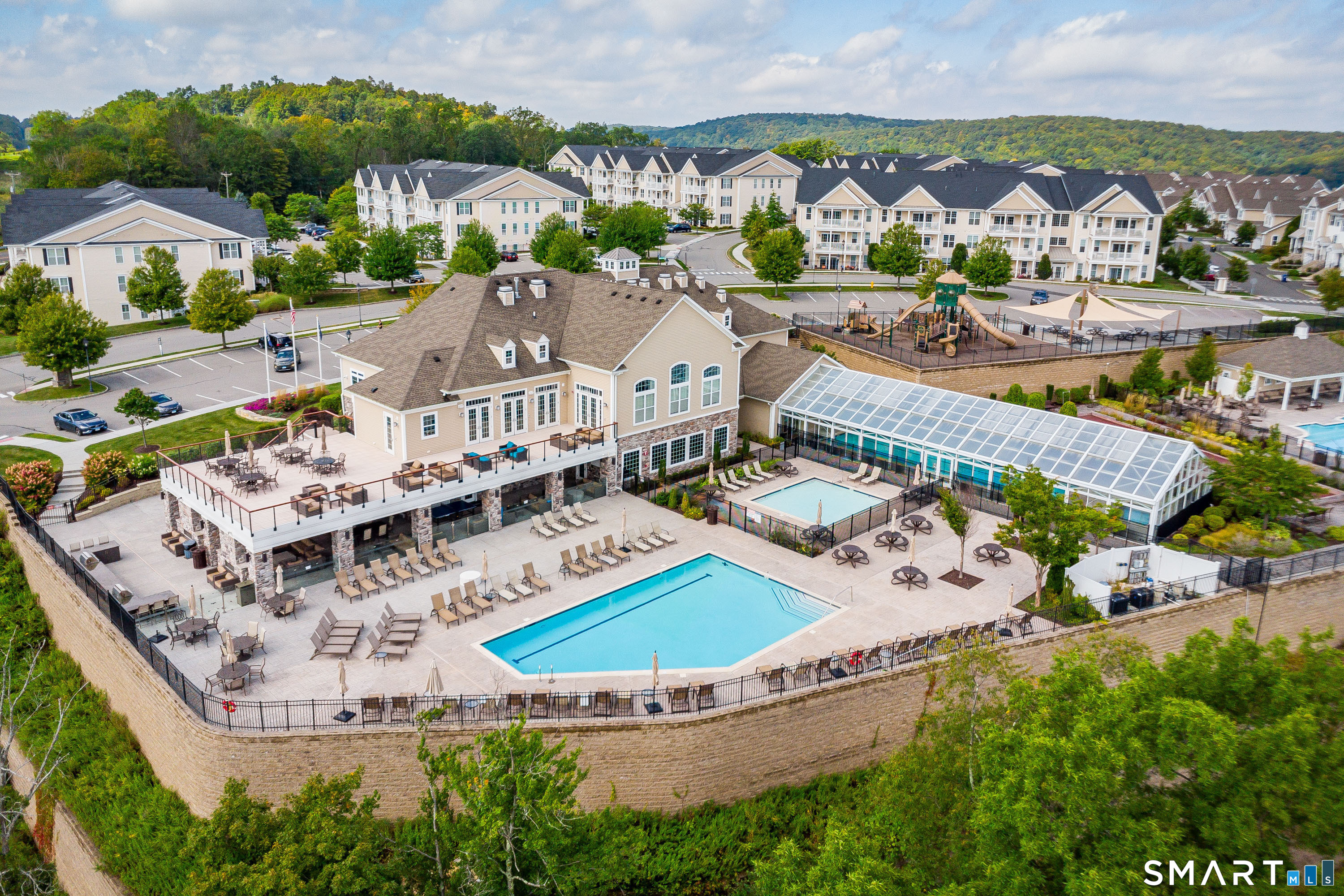 424 Center Meadow 424 Lane Property Photo 1