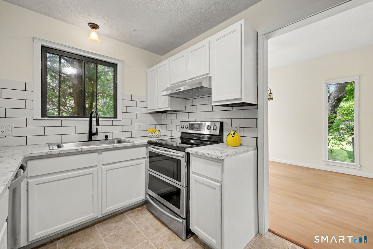 485 Heritage A Village Property Photo 11