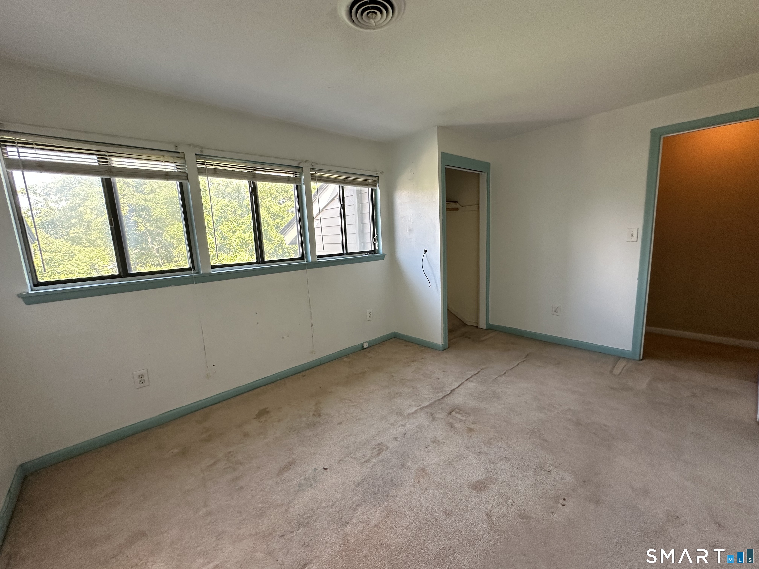 189 Spring 189 Street Property Photo 14