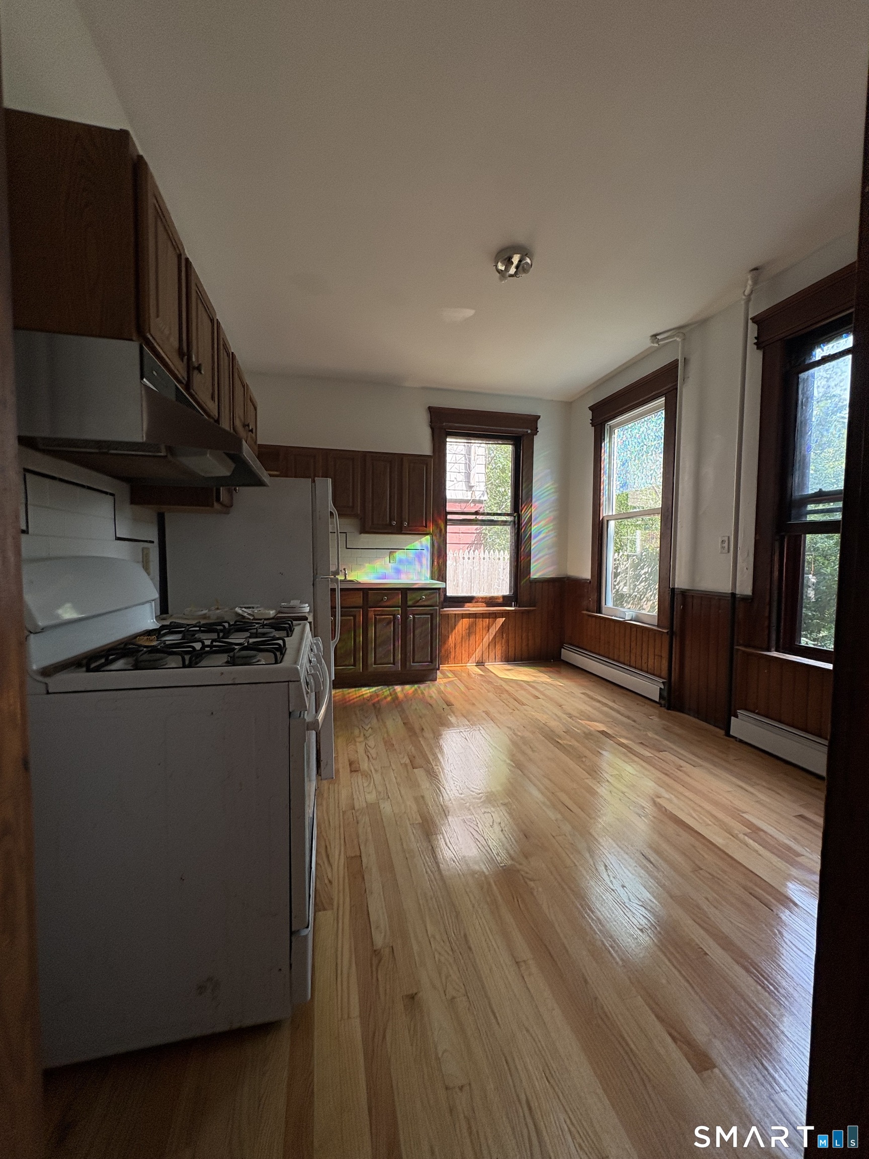 788 Elm Floor 1 Street Property Photo 9