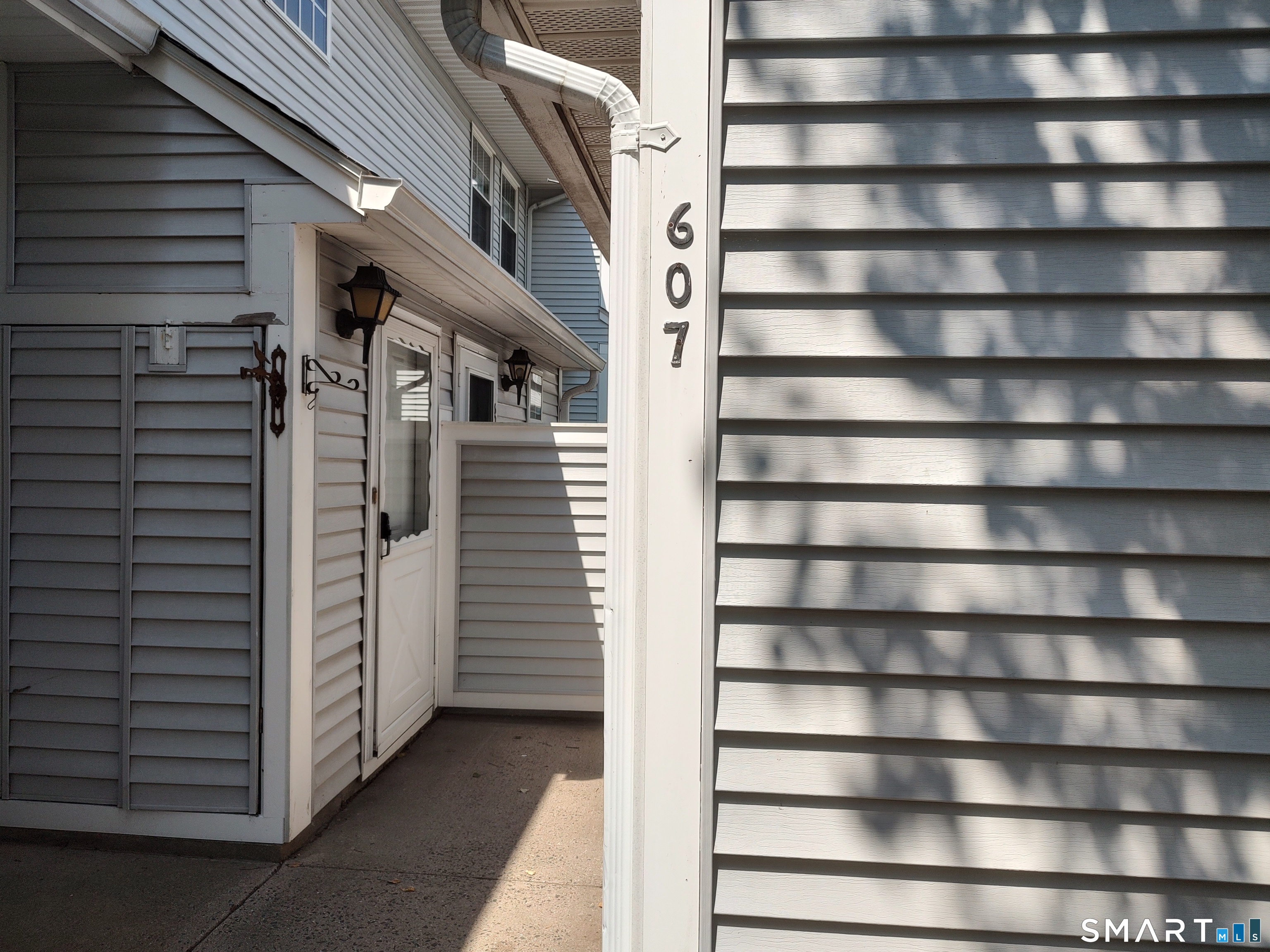 607 Spring Meadow 607 Road Property Photo 1