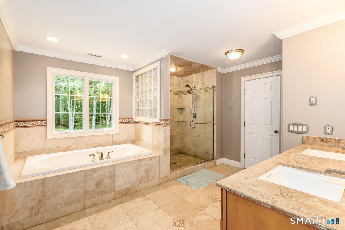 4 Mia Bella Drive Property Photo 21