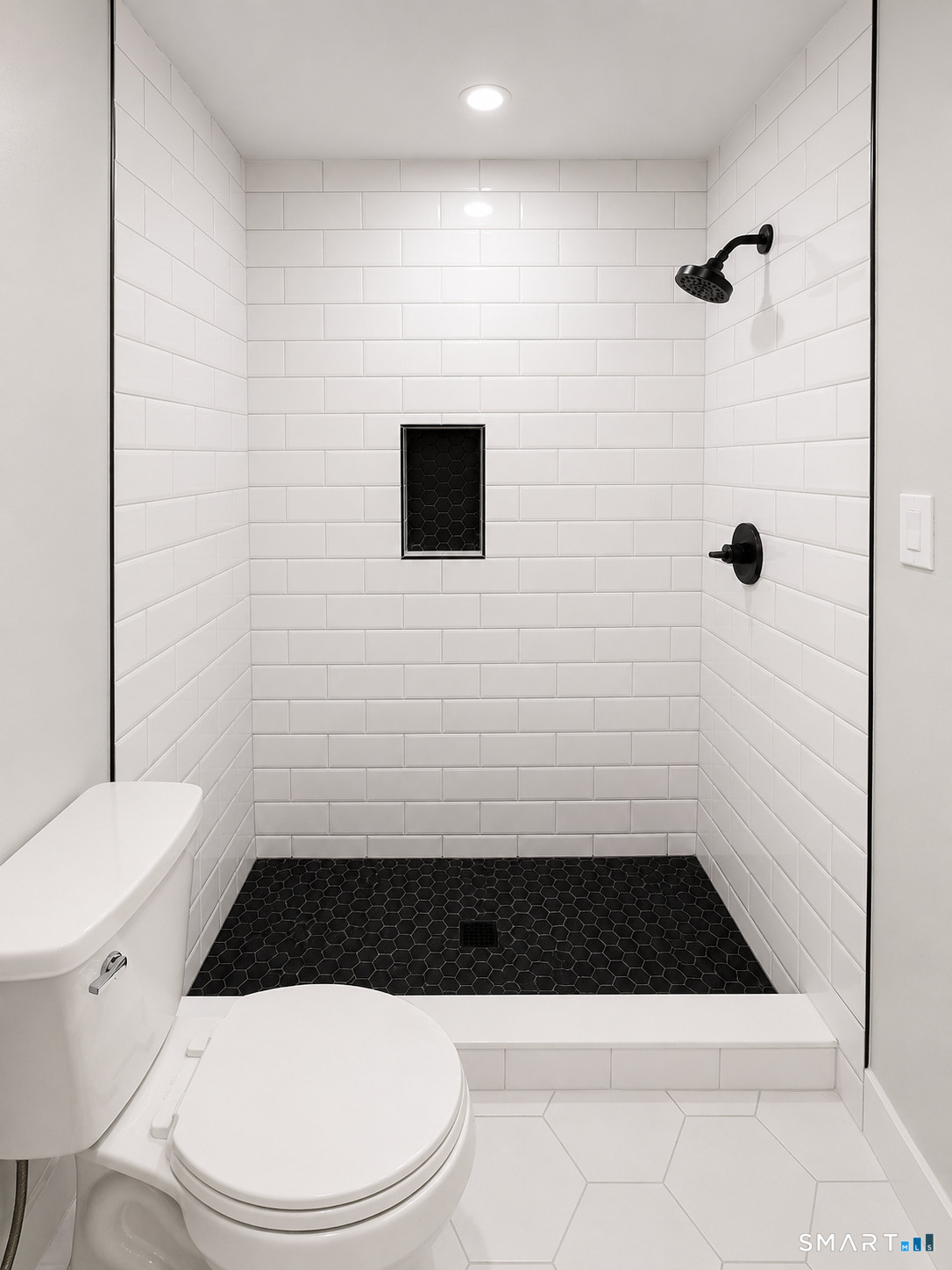 5 Barnum Road Property Photo 11