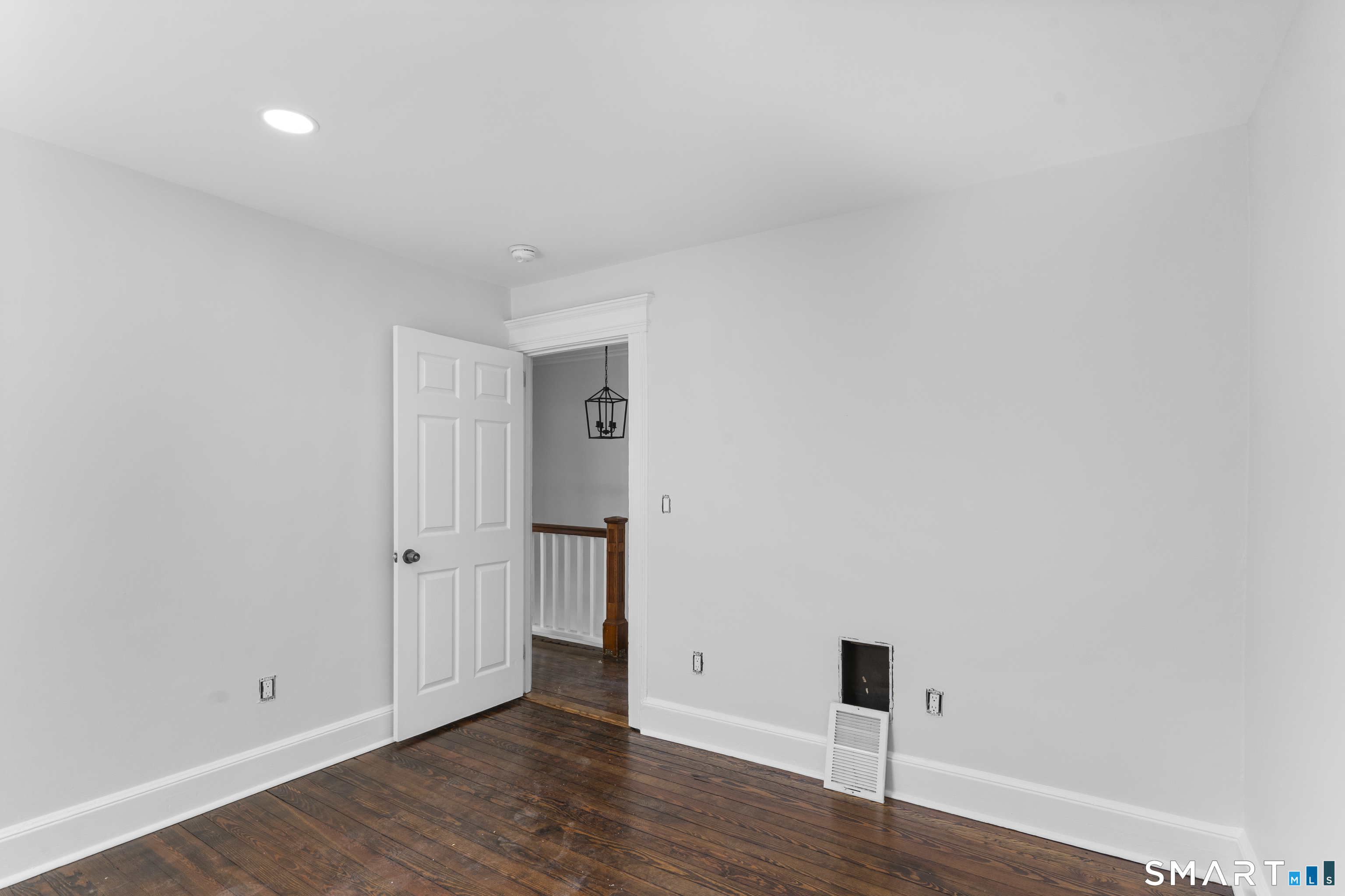 366 Remington Street Property Photo 12