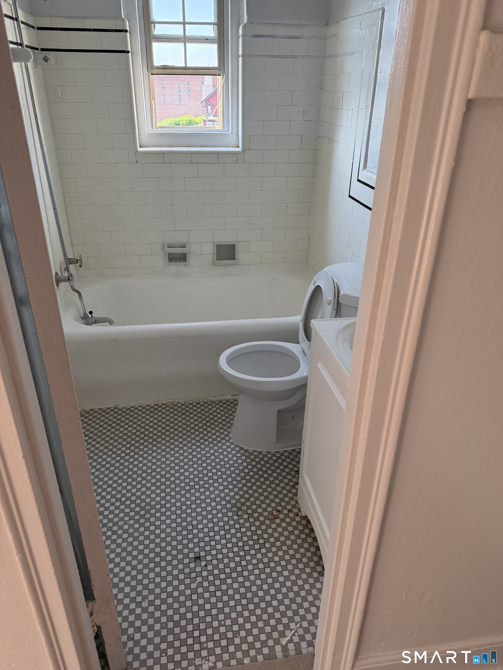 144 Grove 409 Street Property Photo 1