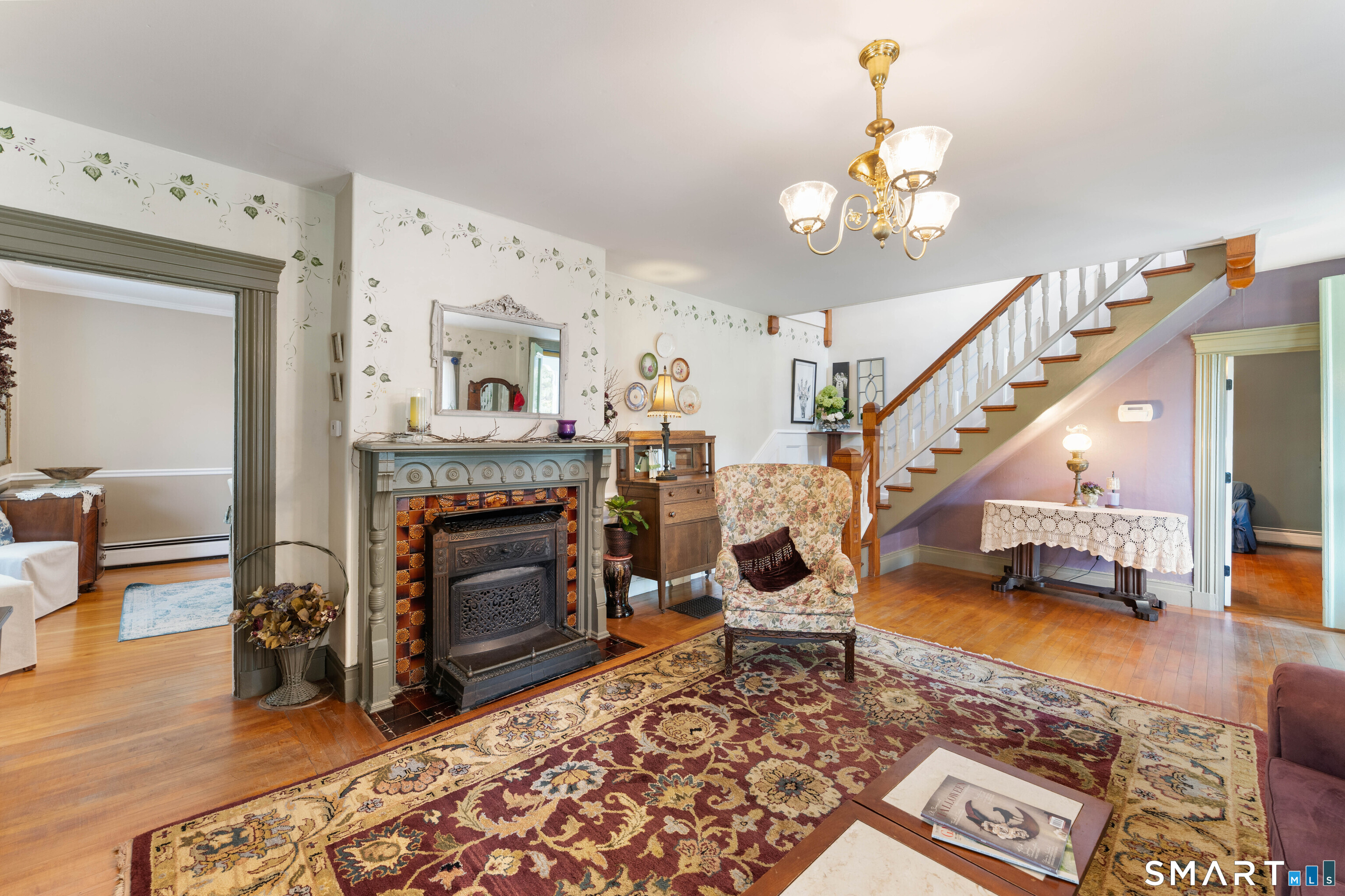 362 Thompson Road Property Photo 10