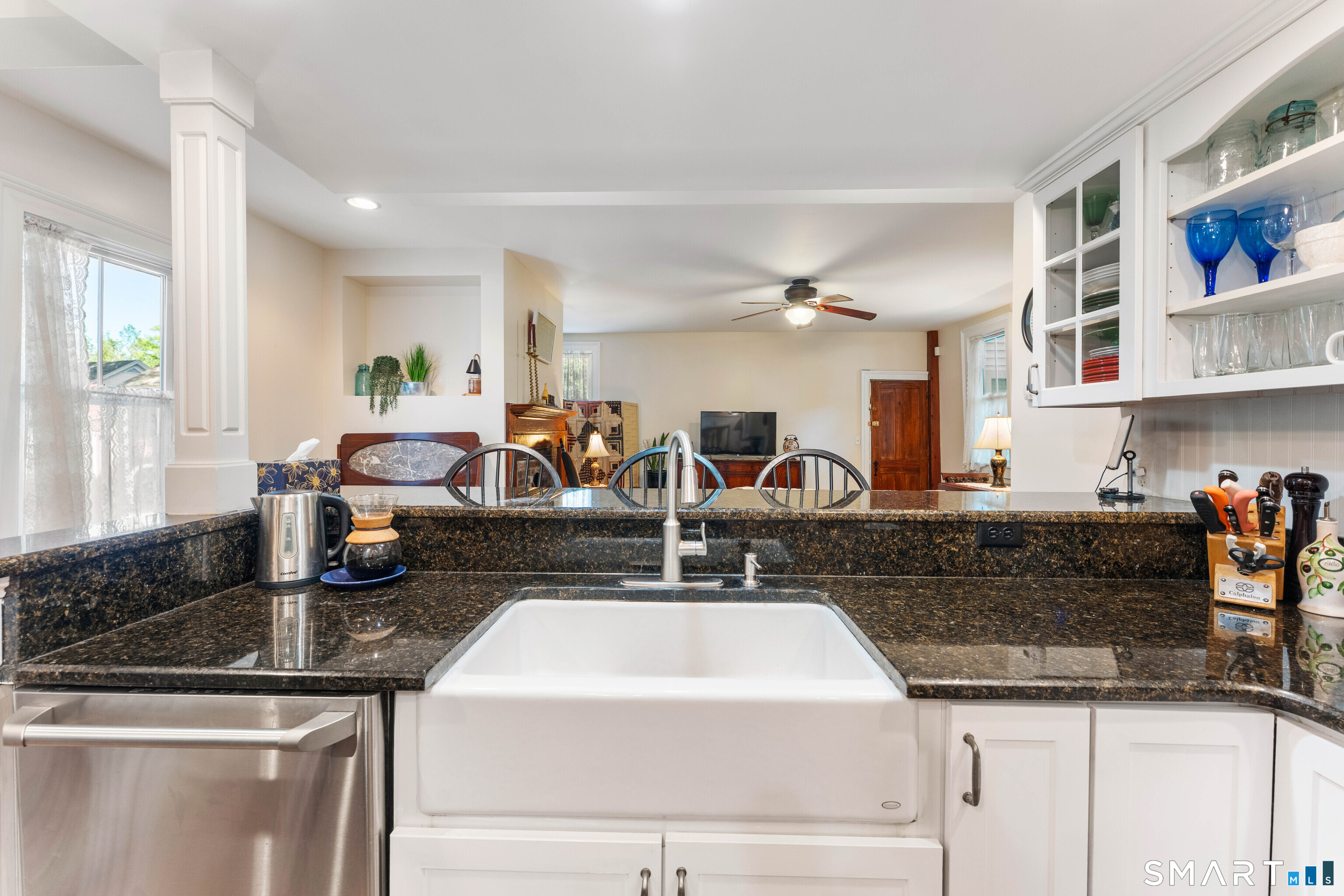 362 Thompson Road Property Photo 15