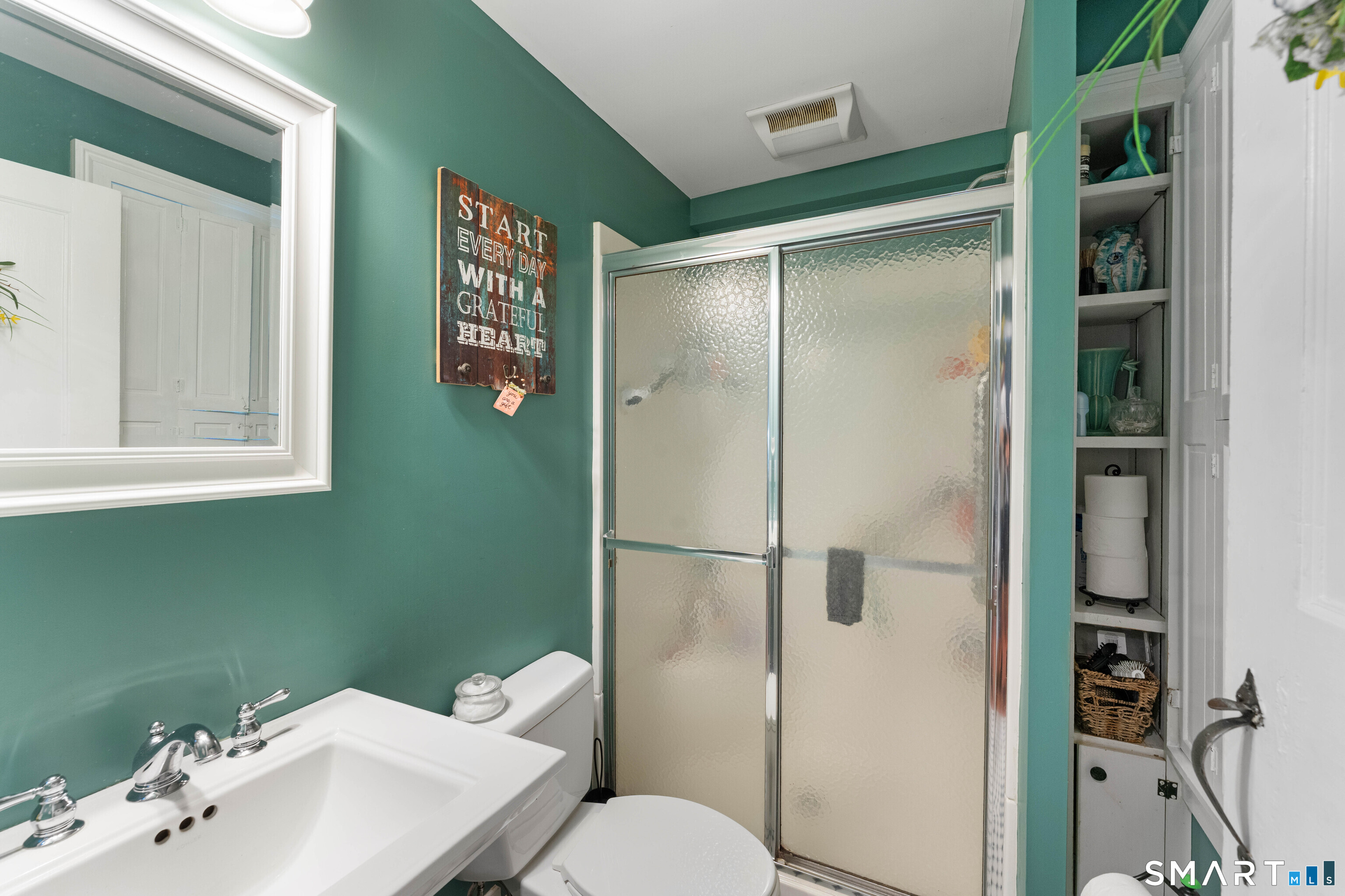 362 Thompson Road Property Photo 18