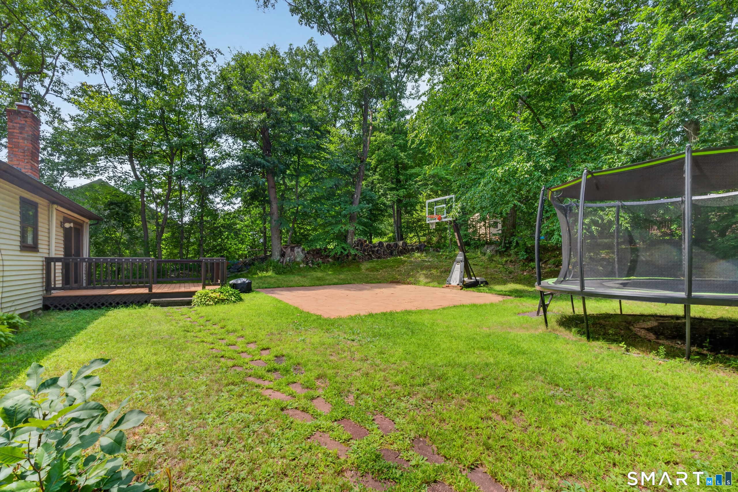 102 Colony Road Property Photo 11