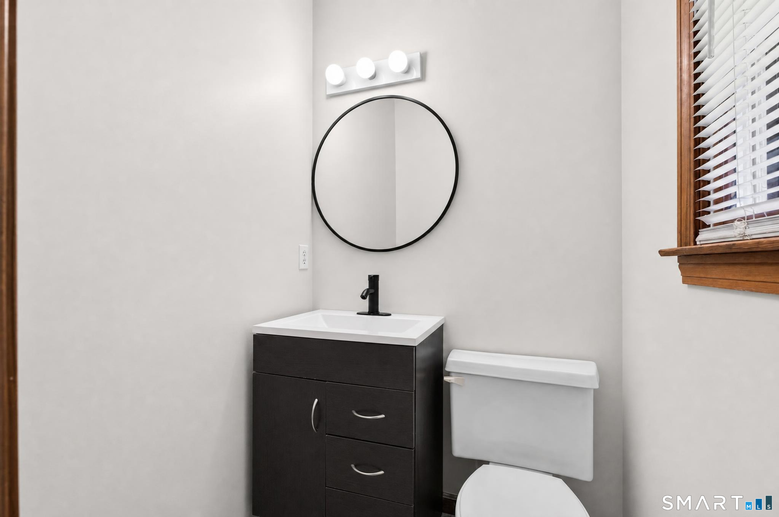 102 Colony Road Property Photo 31