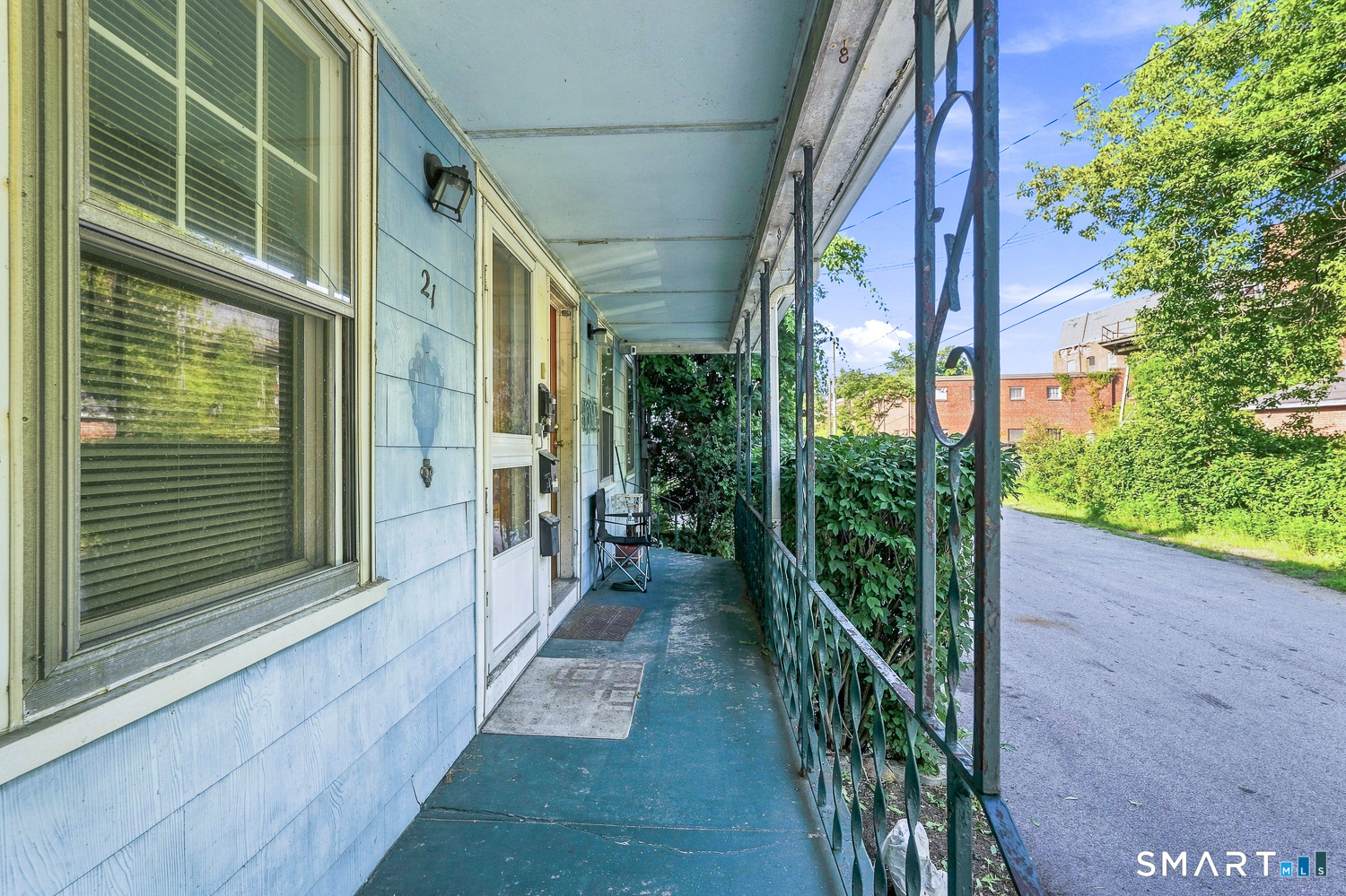 19-21 Mohegan Street Property Photo 10