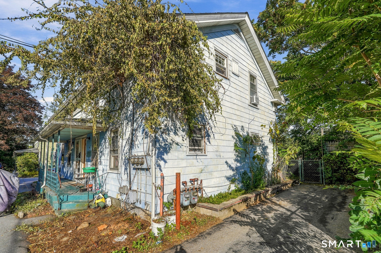 19-21 Mohegan Street Property Photo 40