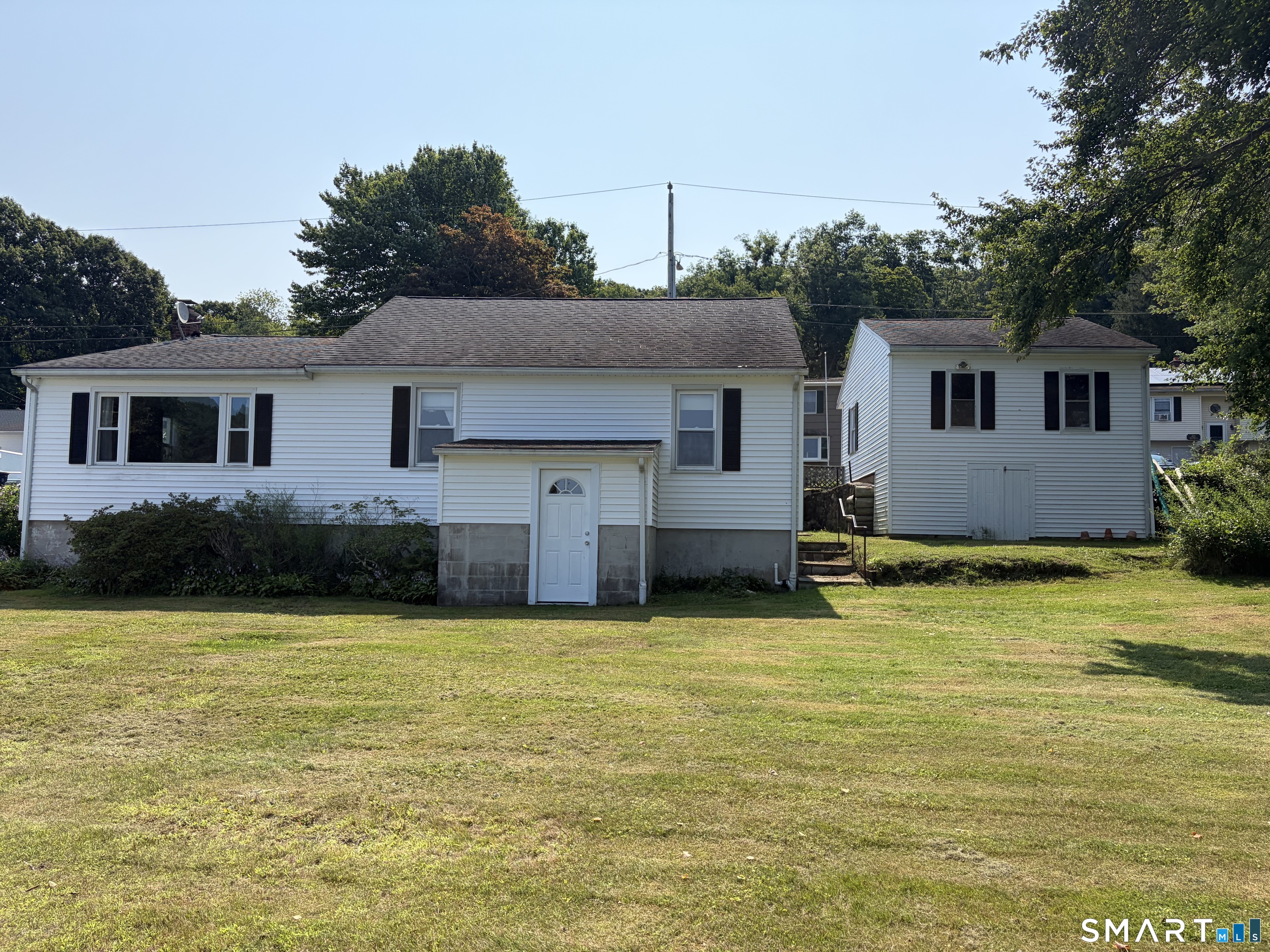 214 Lake Plymouth Boulevard Property Photo 2