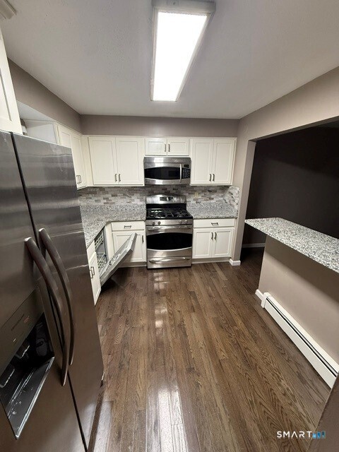 24198695 Property Photo 11