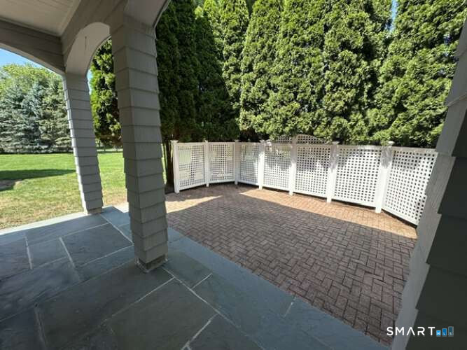6 Sherwood Farms Lane Property Photo 10