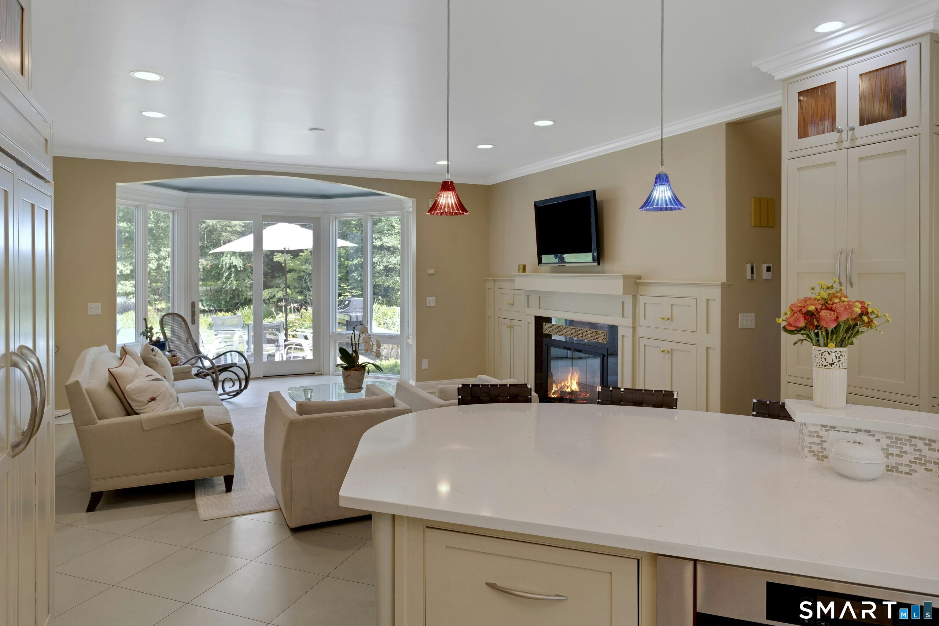 700 Hollow Tree Ridge Road Property Photo 16