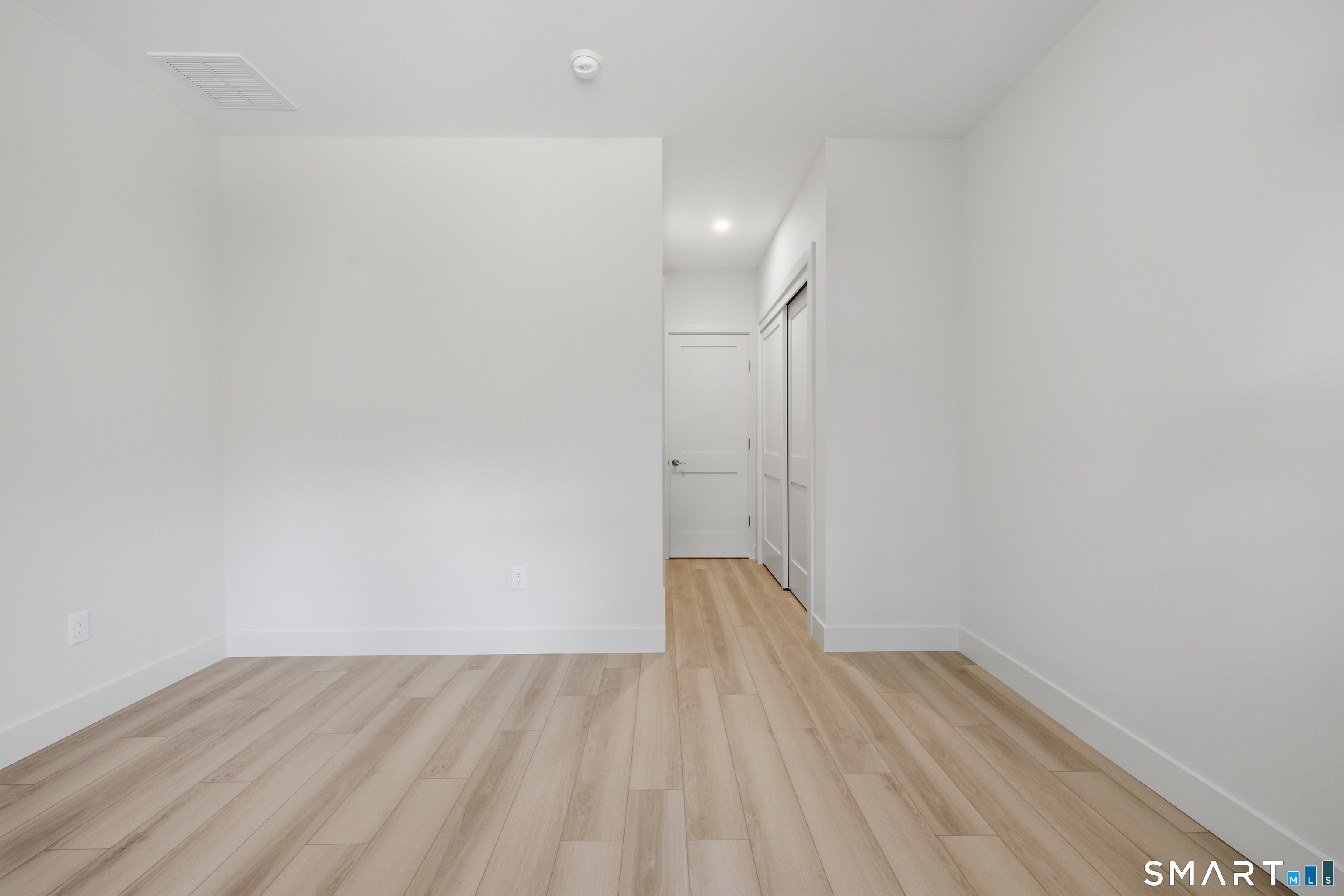 100 W Main A Street Property Photo 12