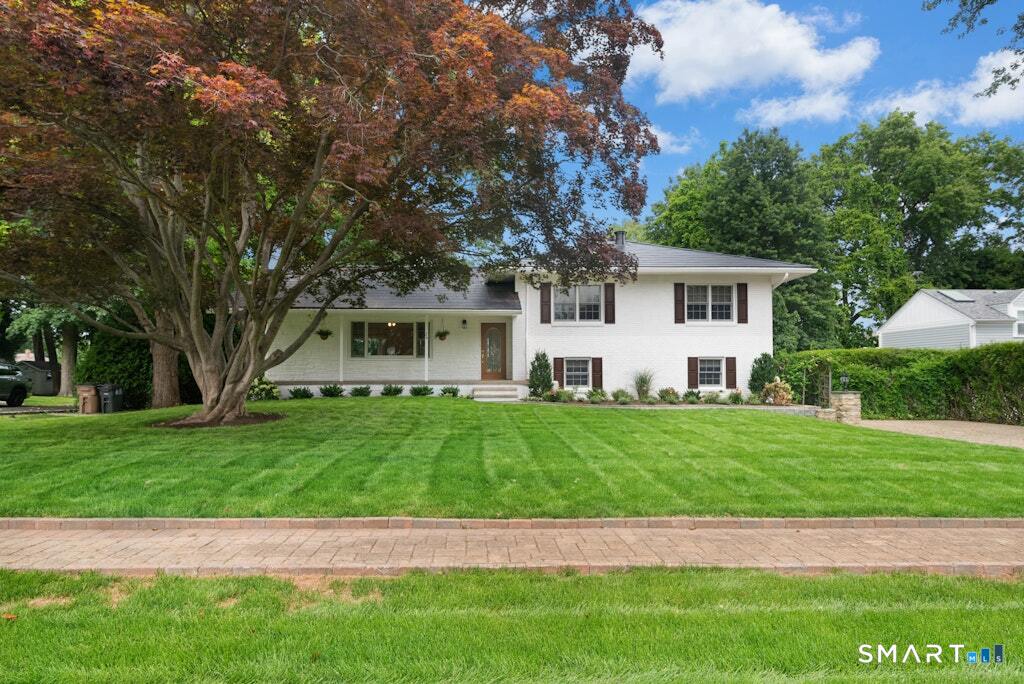 34 Davenport Drive Property Photo 1
