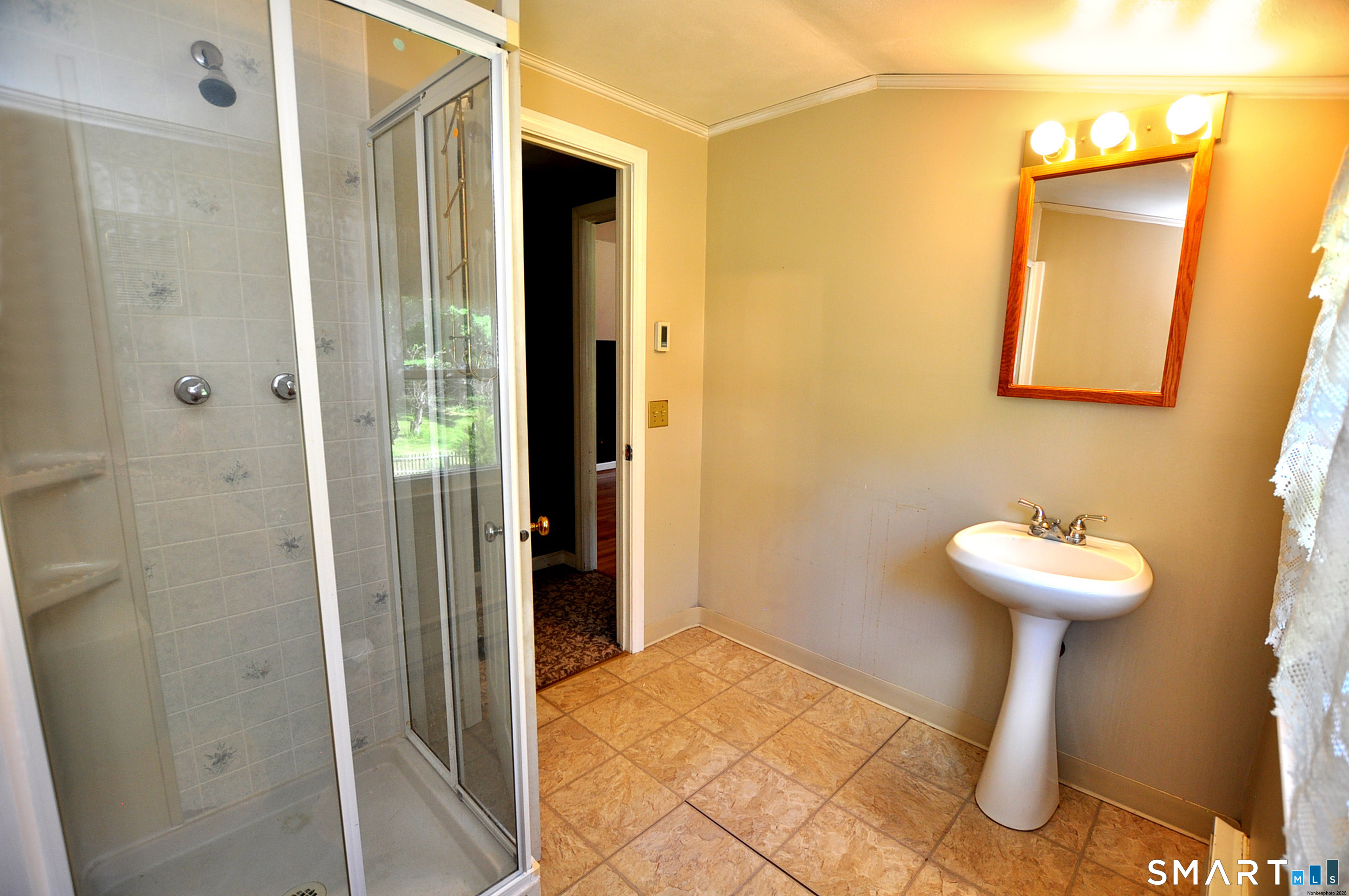39 Sunnybrook Drive Property Photo 29