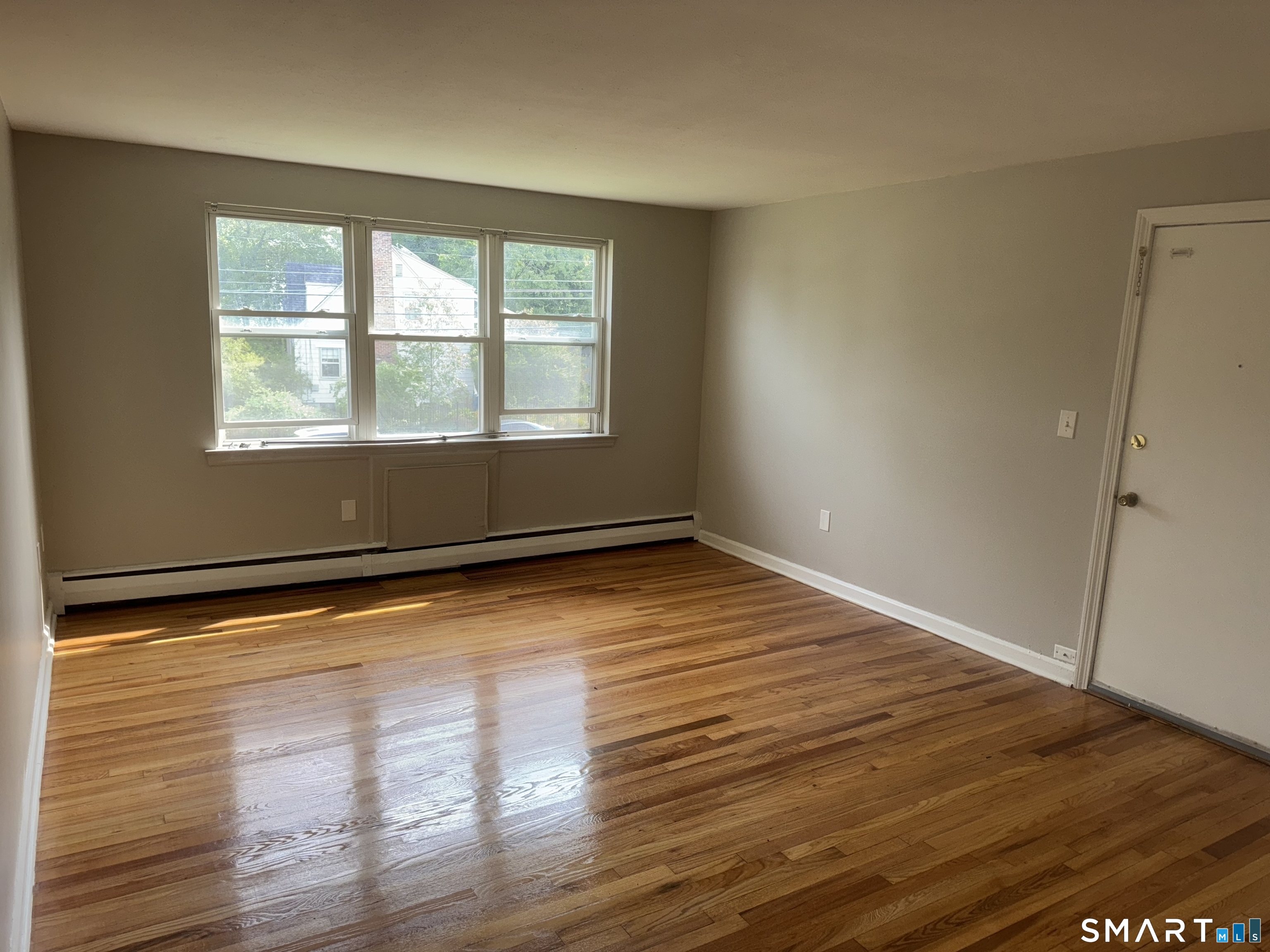 25 Natick 3 Street Property Photo 8