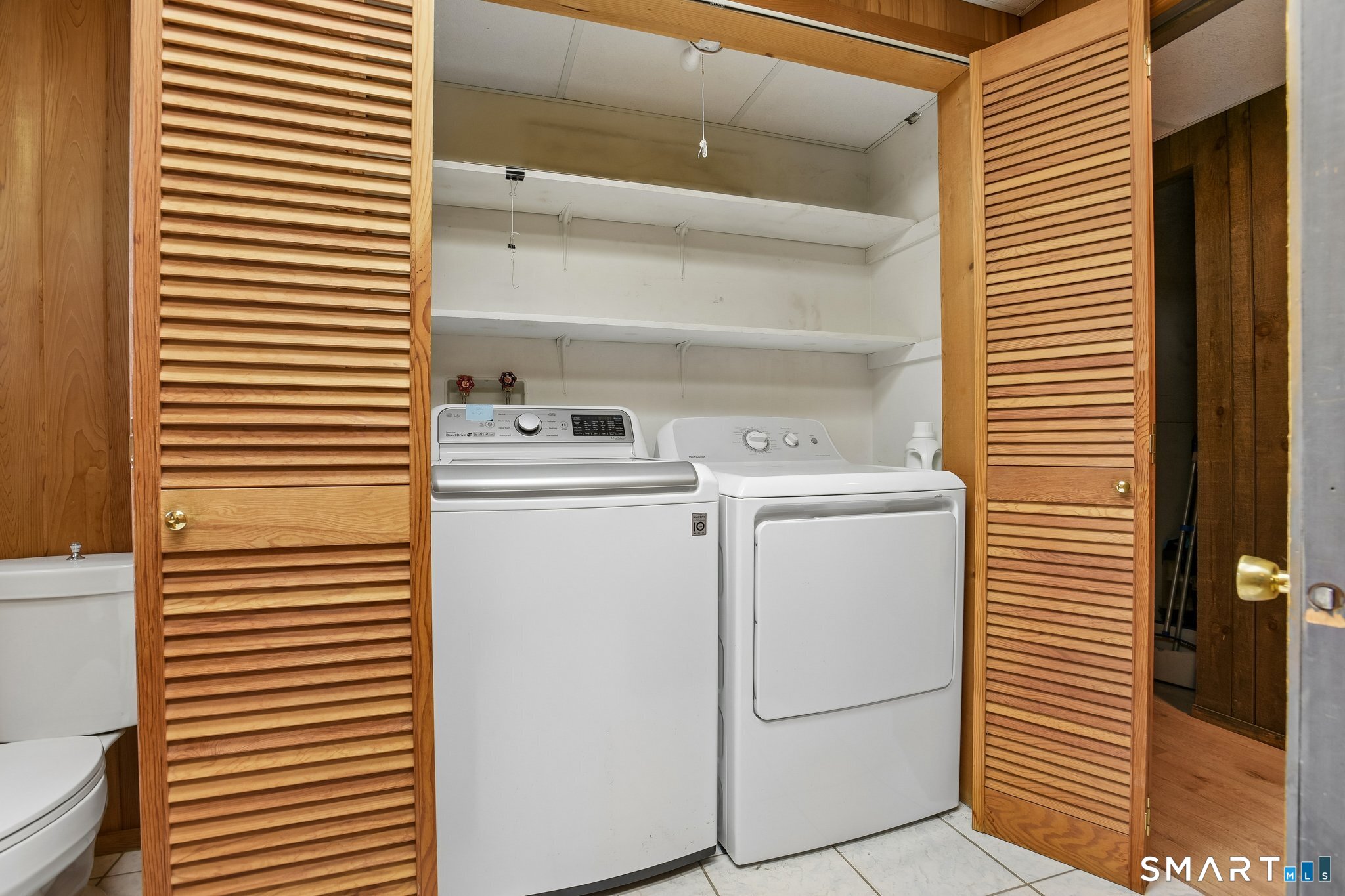 2496 Long Hill Road Property Photo 26
