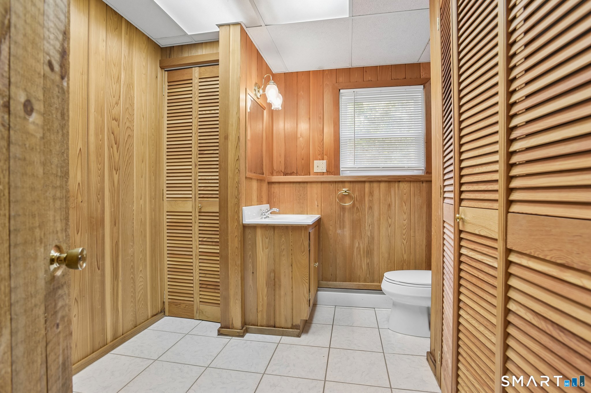 2496 Long Hill Road Property Photo 27