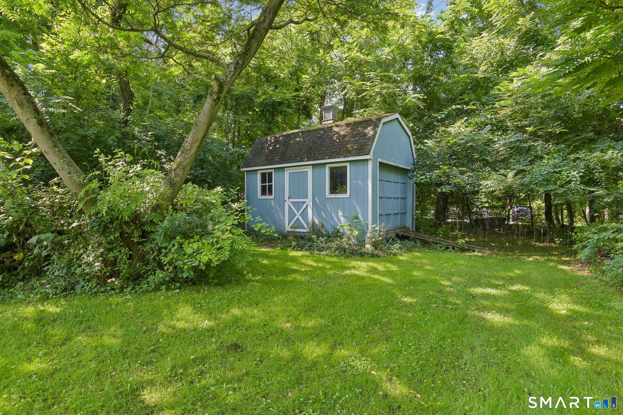 2496 Long Hill Road Property Photo 30