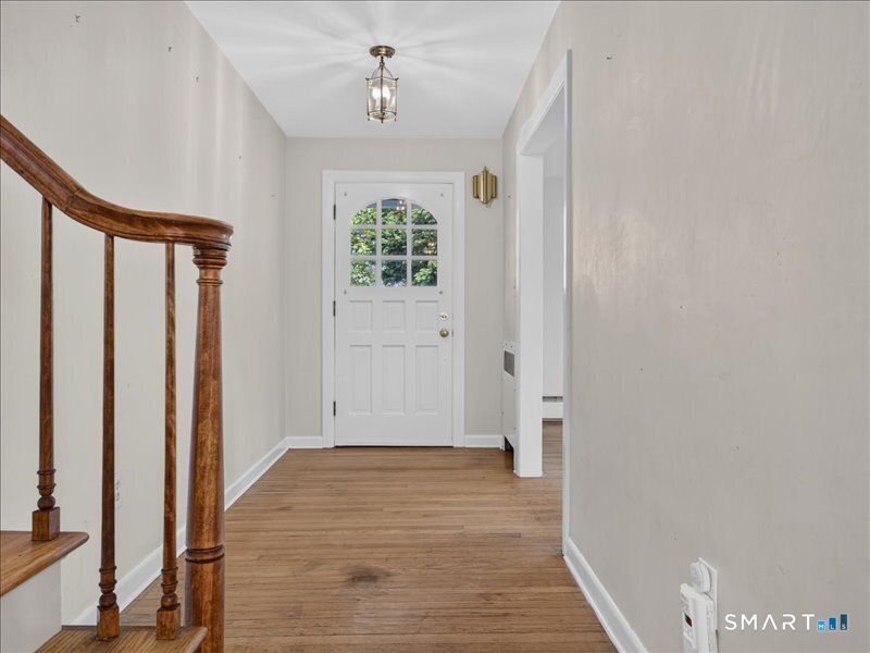 41 Island View Avenue Property Photo 5