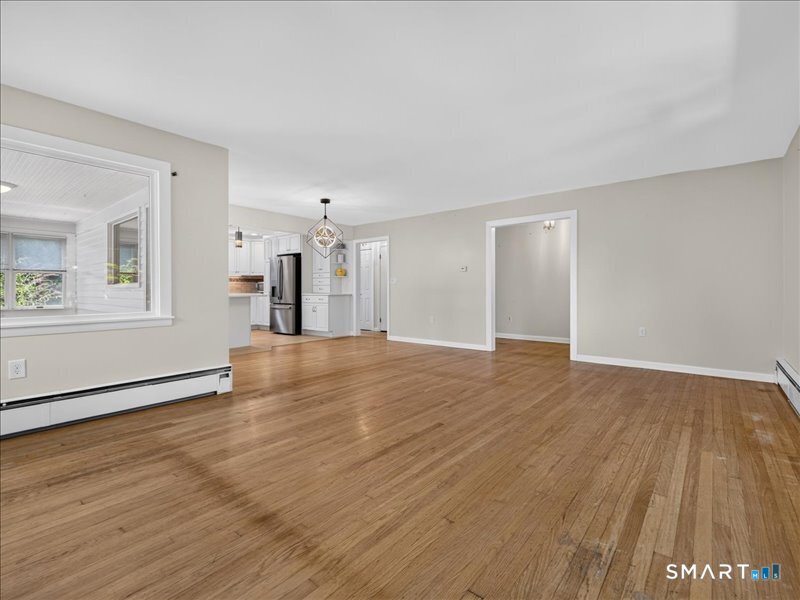 41 Island View Avenue Property Photo 9