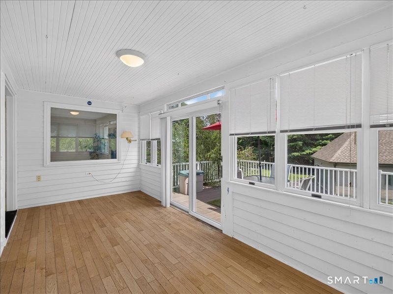 41 Island View Avenue Property Photo 15