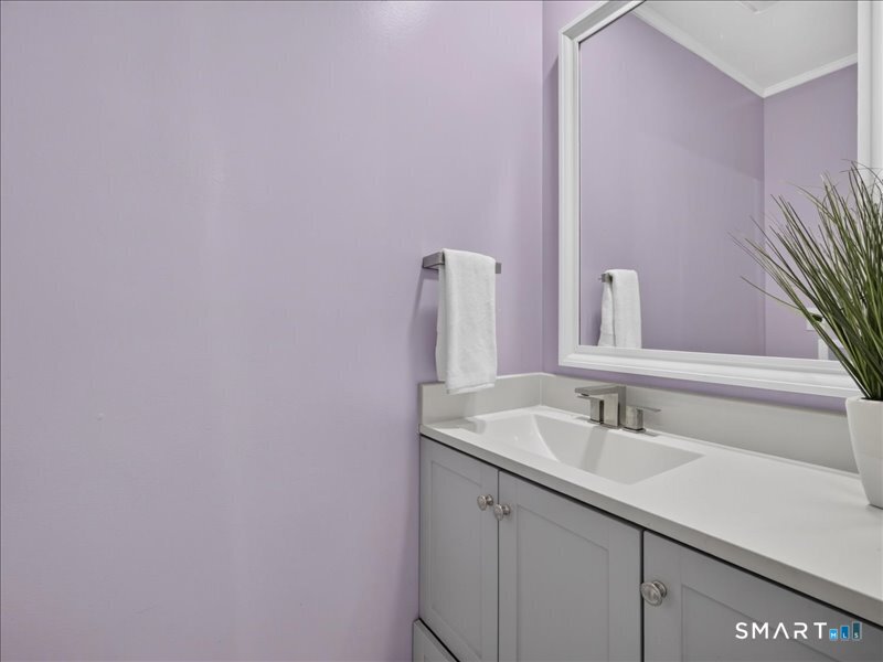 41 Island View Avenue Property Photo 23