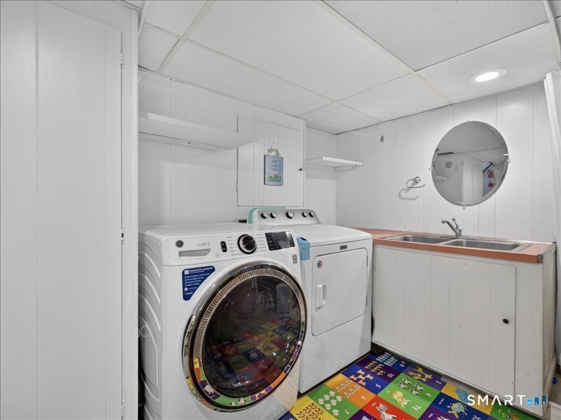 41 Island View Avenue Property Photo 28