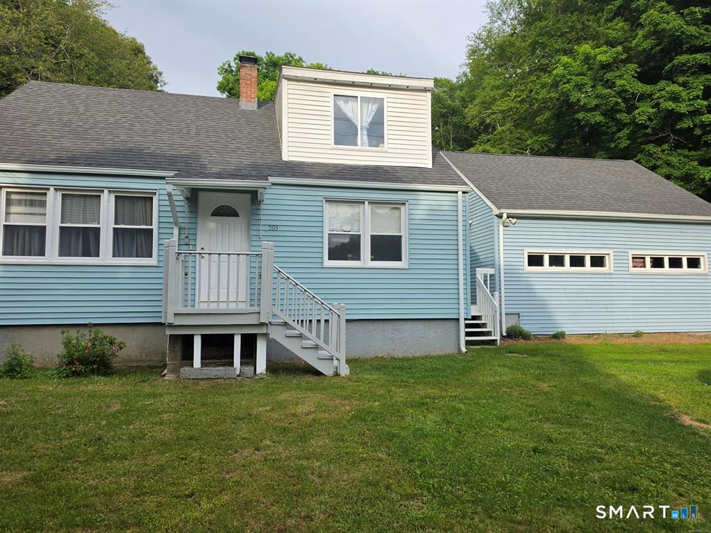 593 Mohegan Avenue Parkway Property Photo 1