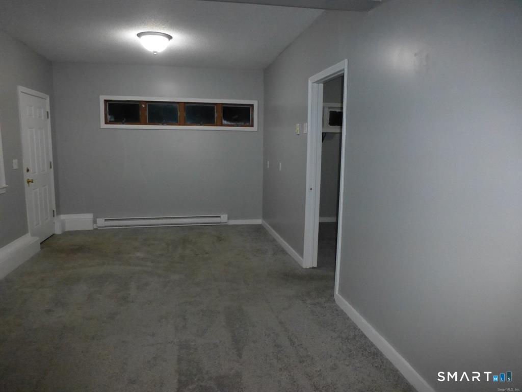 593 Mohegan Avenue Parkway Property Photo 16