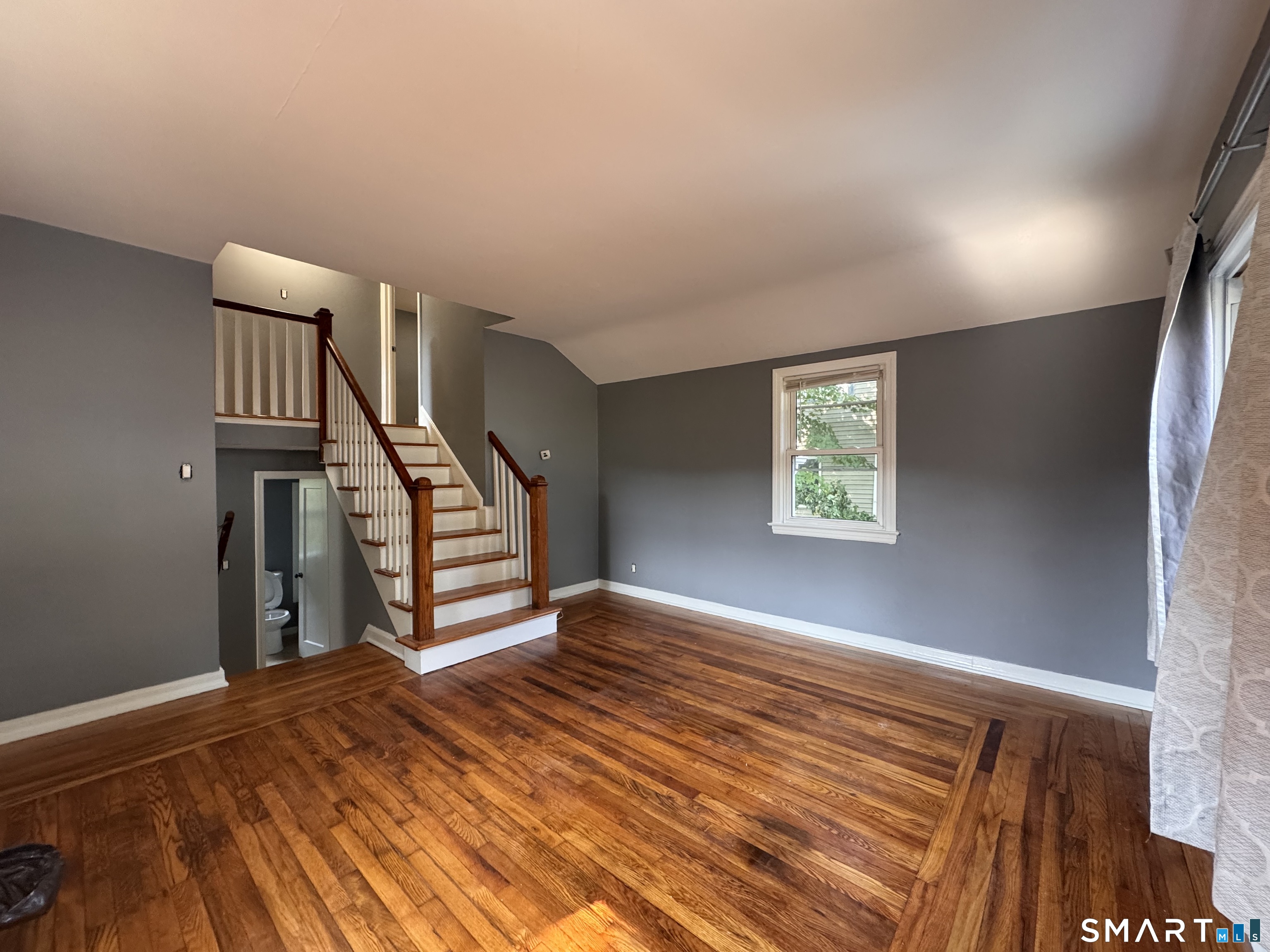 144 Sunnyside Avenue Property Photo 11