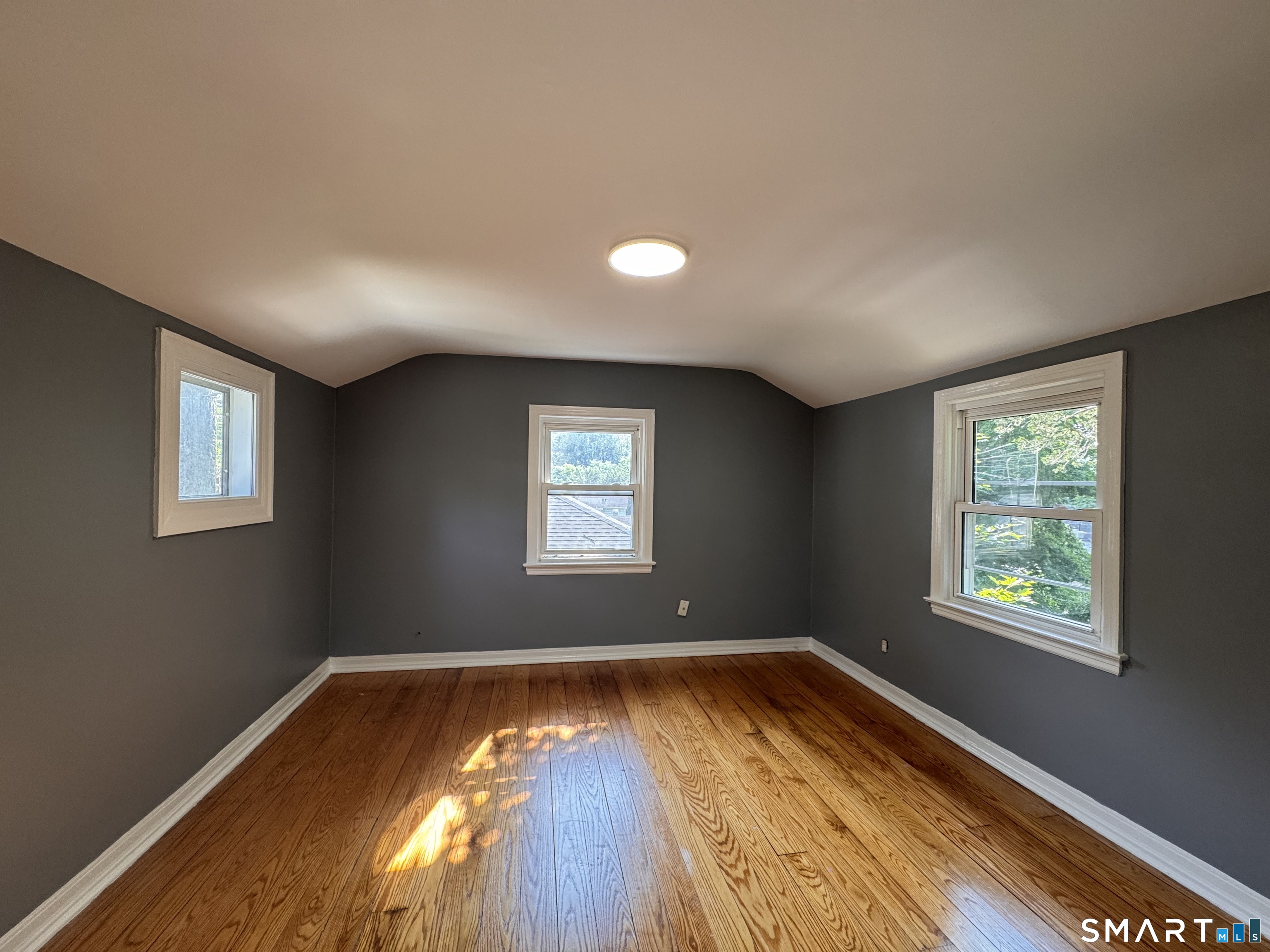 144 Sunnyside Avenue Property Photo 22