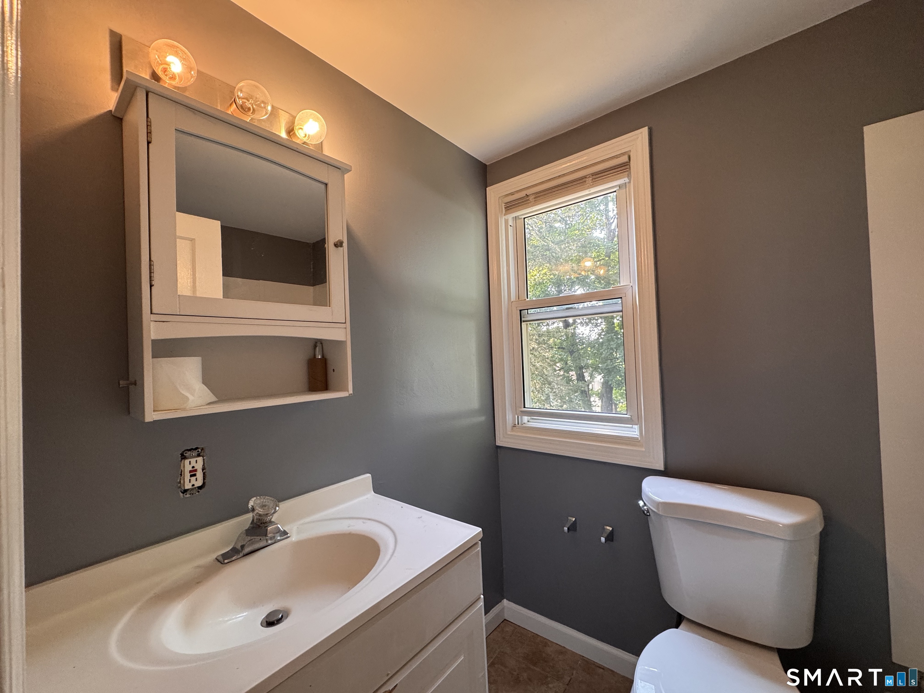 144 Sunnyside Avenue Property Photo 30
