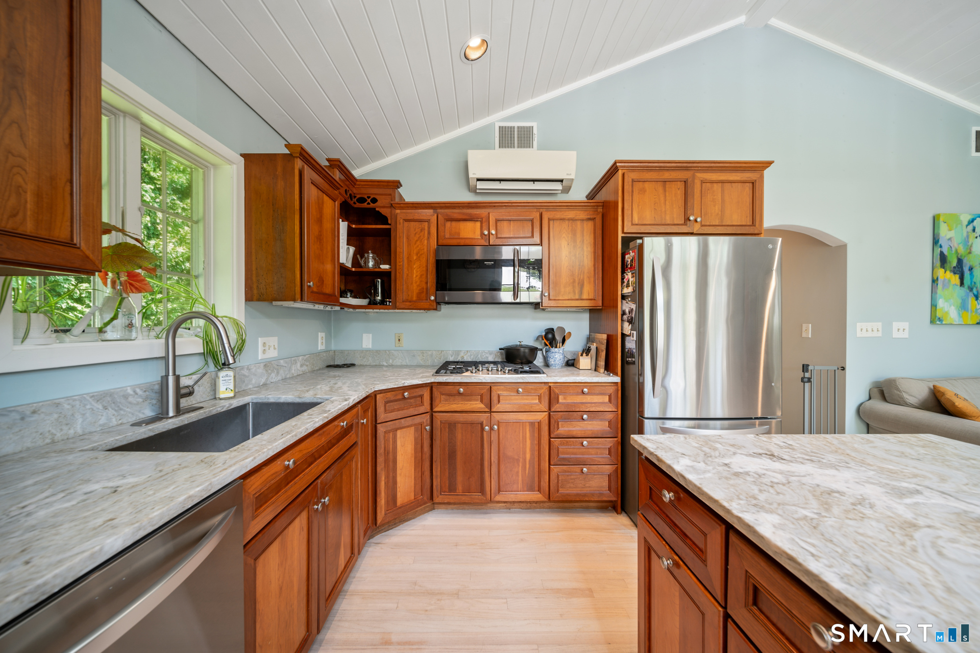 434 South Street Property Photo 3
