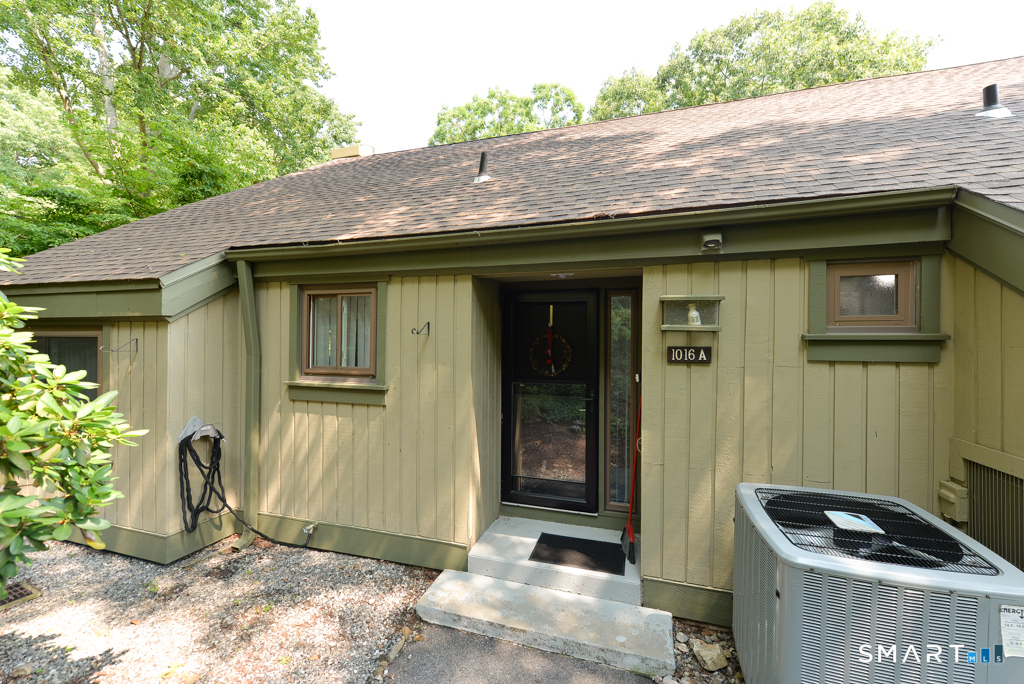 1016 Heritage A Village Property Photo 1