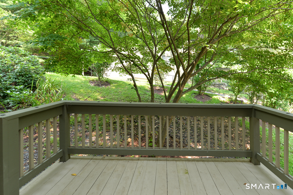 1016 Heritage A Village Property Photo 9