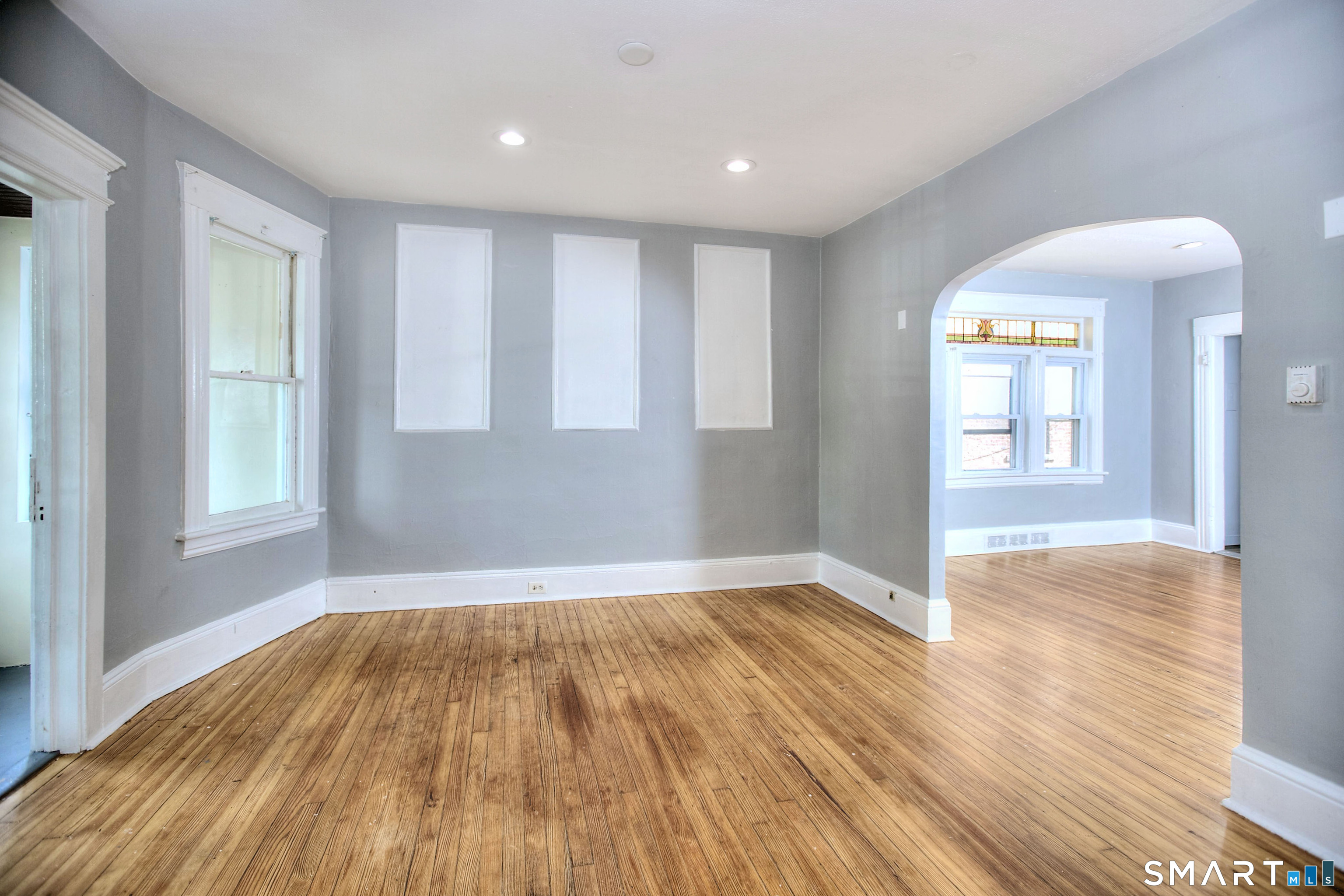 41-43-45 Taft Avenue Property Photo 5