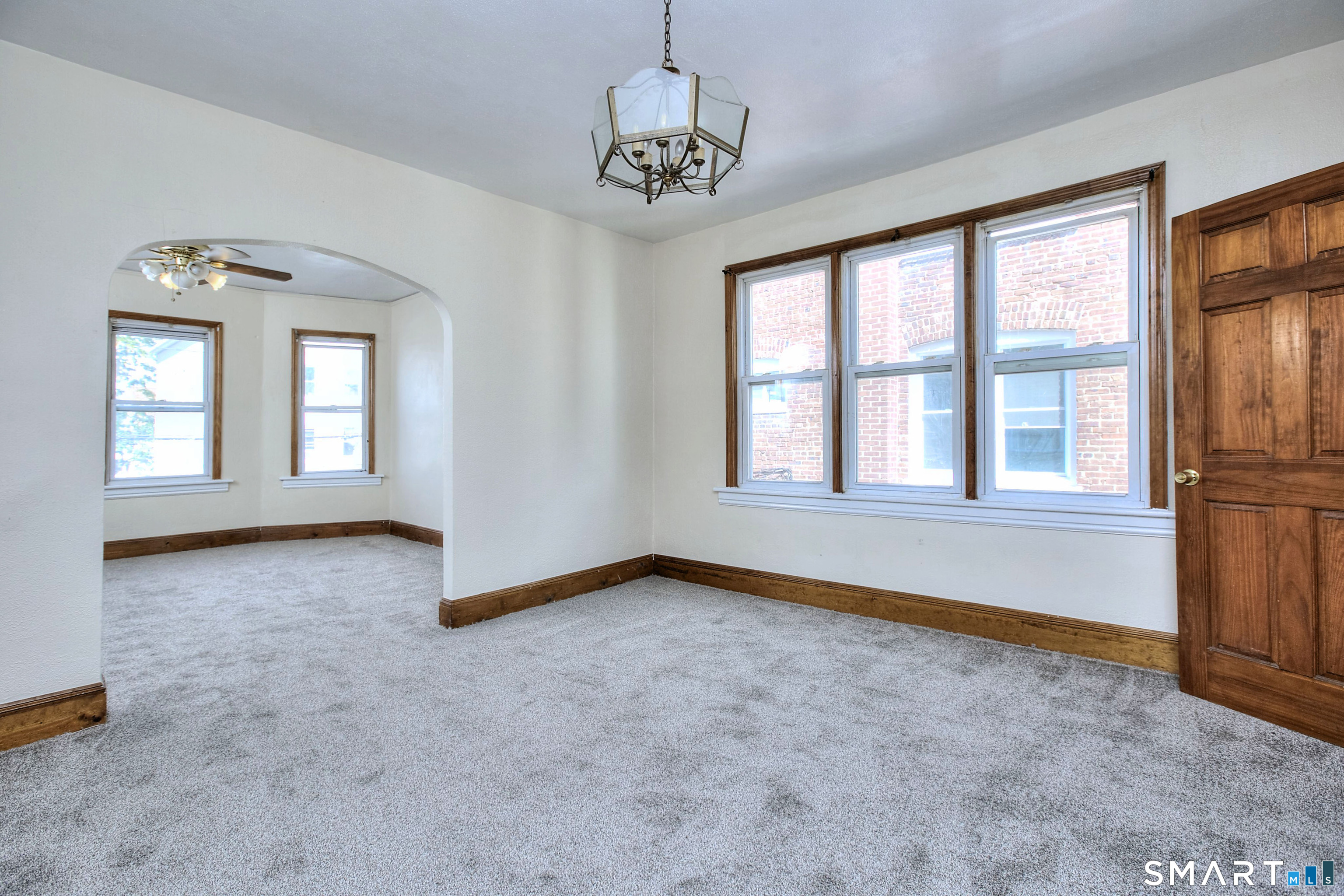 41-43-45 Taft Avenue Property Photo 14